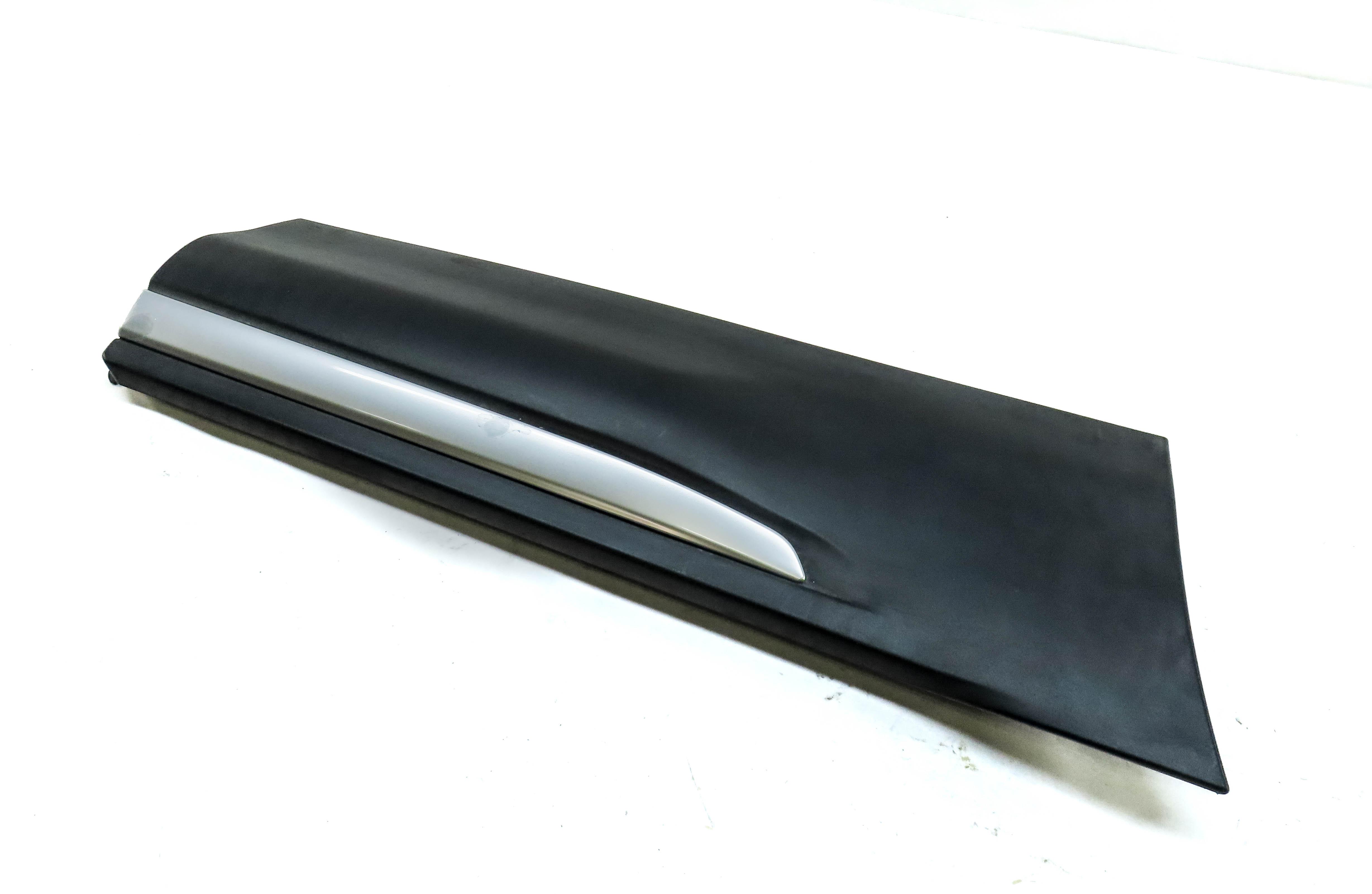 2013 LAND RANGE ROVER EVOQUE (L538) REAR RIGHT LOWER DOOR TRIM MOULDING (BLACK) — exact item pictured