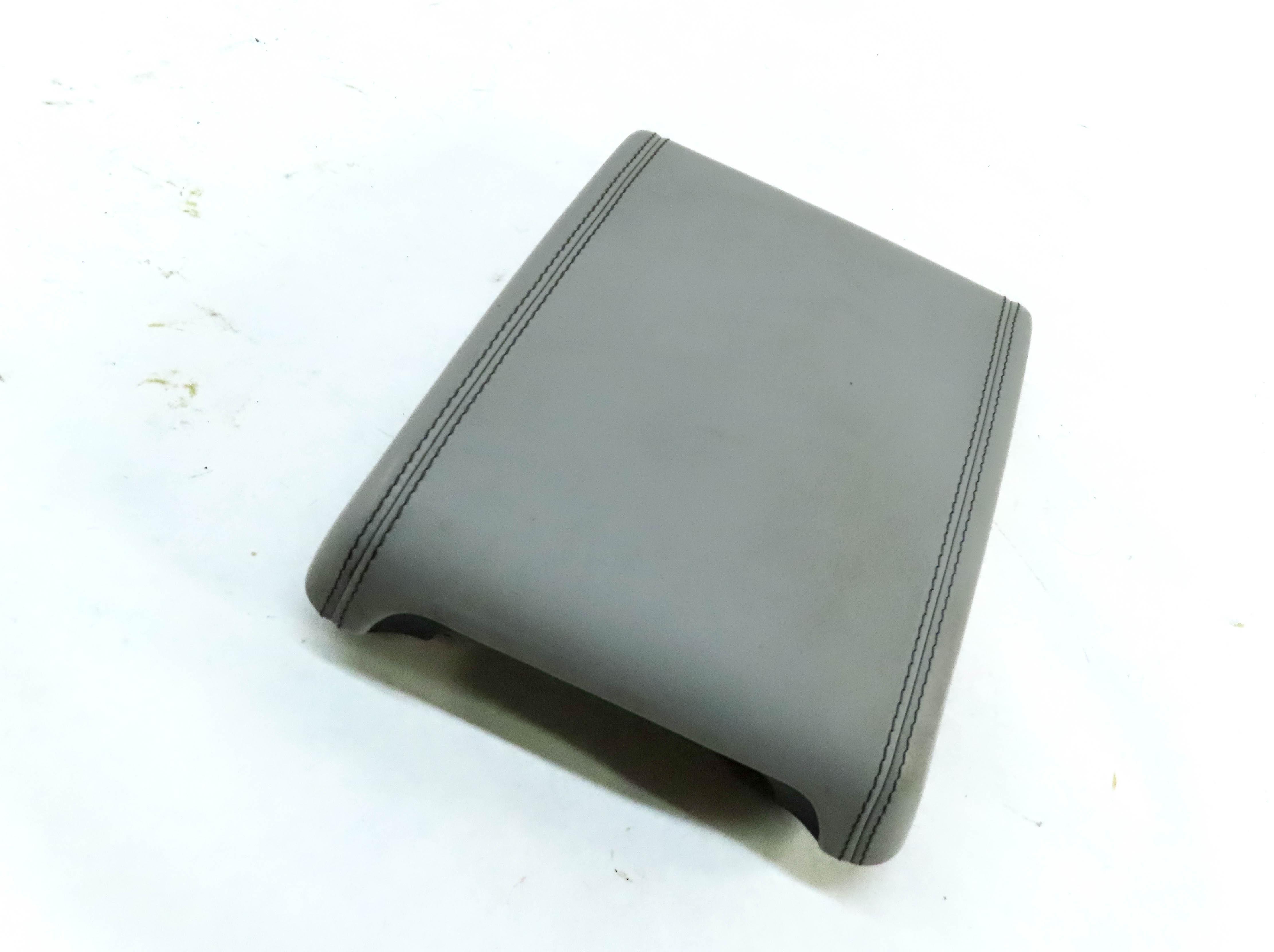 2012-2015 RANGE ROVER EVOQUE (L538) FRONT CENTER CONSOLE ARMREST LID (GRAY) — exact item pictured
