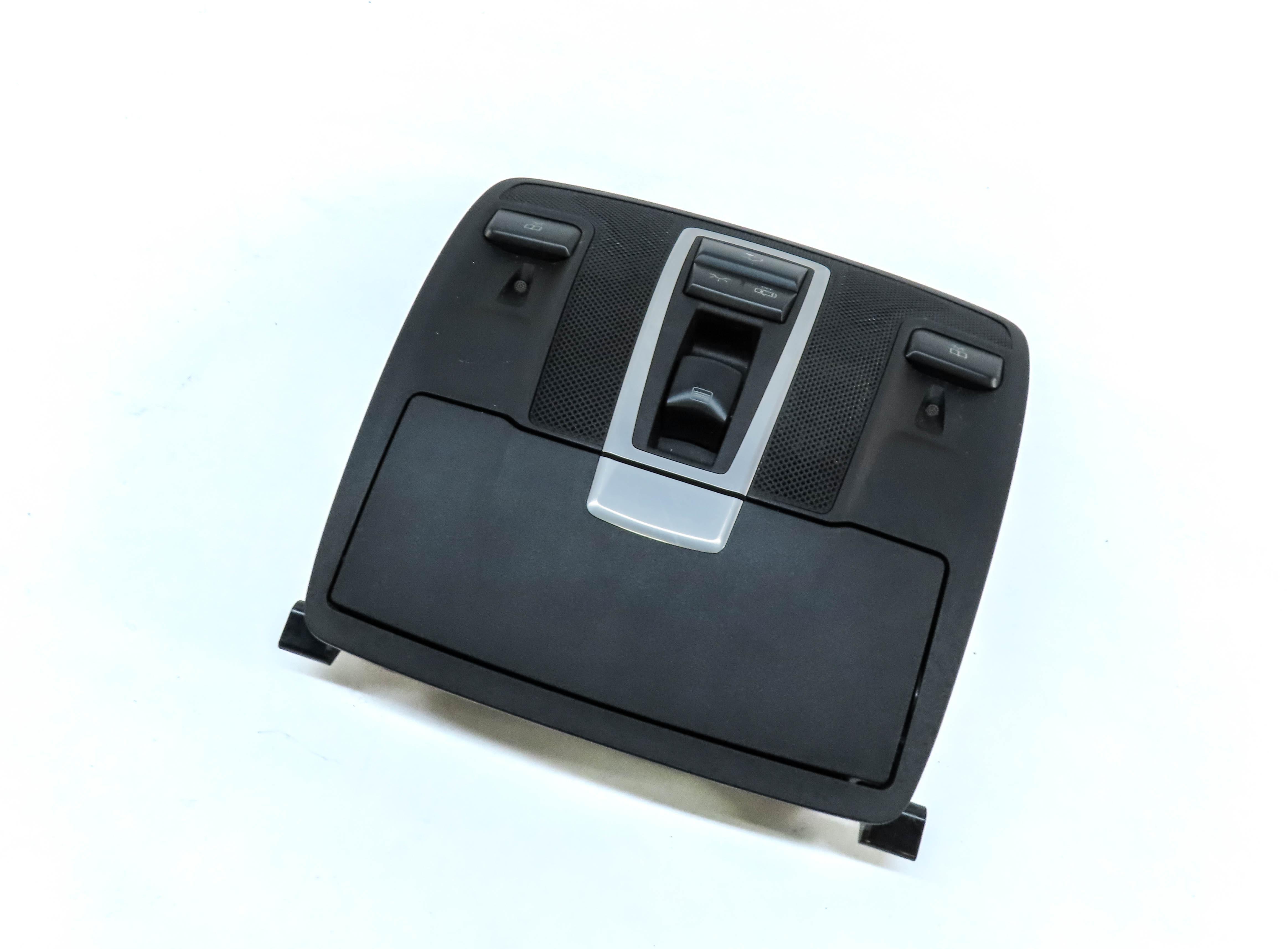 2014 MERCEDES GL550 (X166) FRONT CENTER DOME LIGHT MAP READING LAMP (BLACK) — exact item pictured