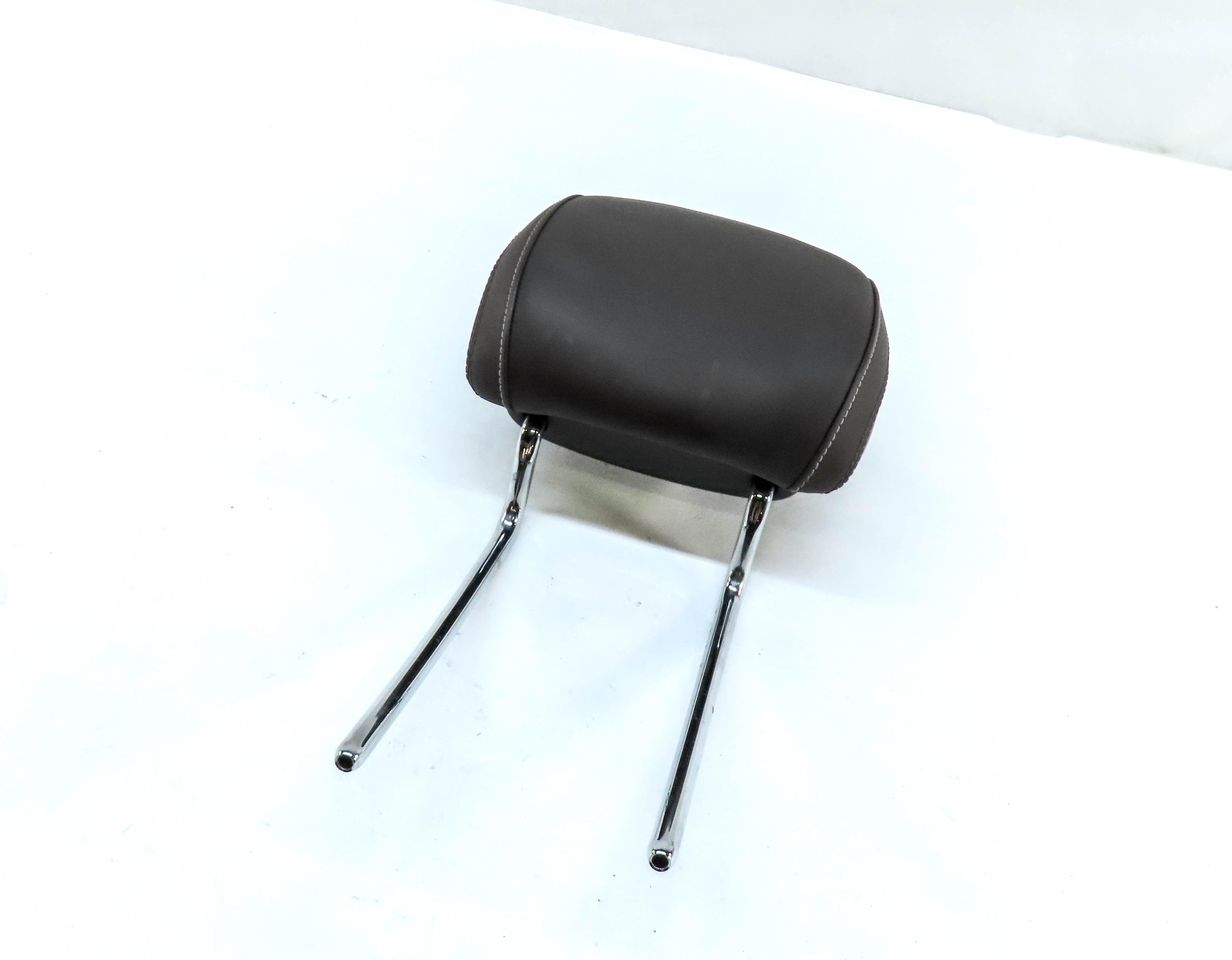 13-19 GL GLS X166 FRONT LEFT DRIVER OR RIGHT PASSENGER HEADREST (DESIGNO BROWN) — exact item pictured