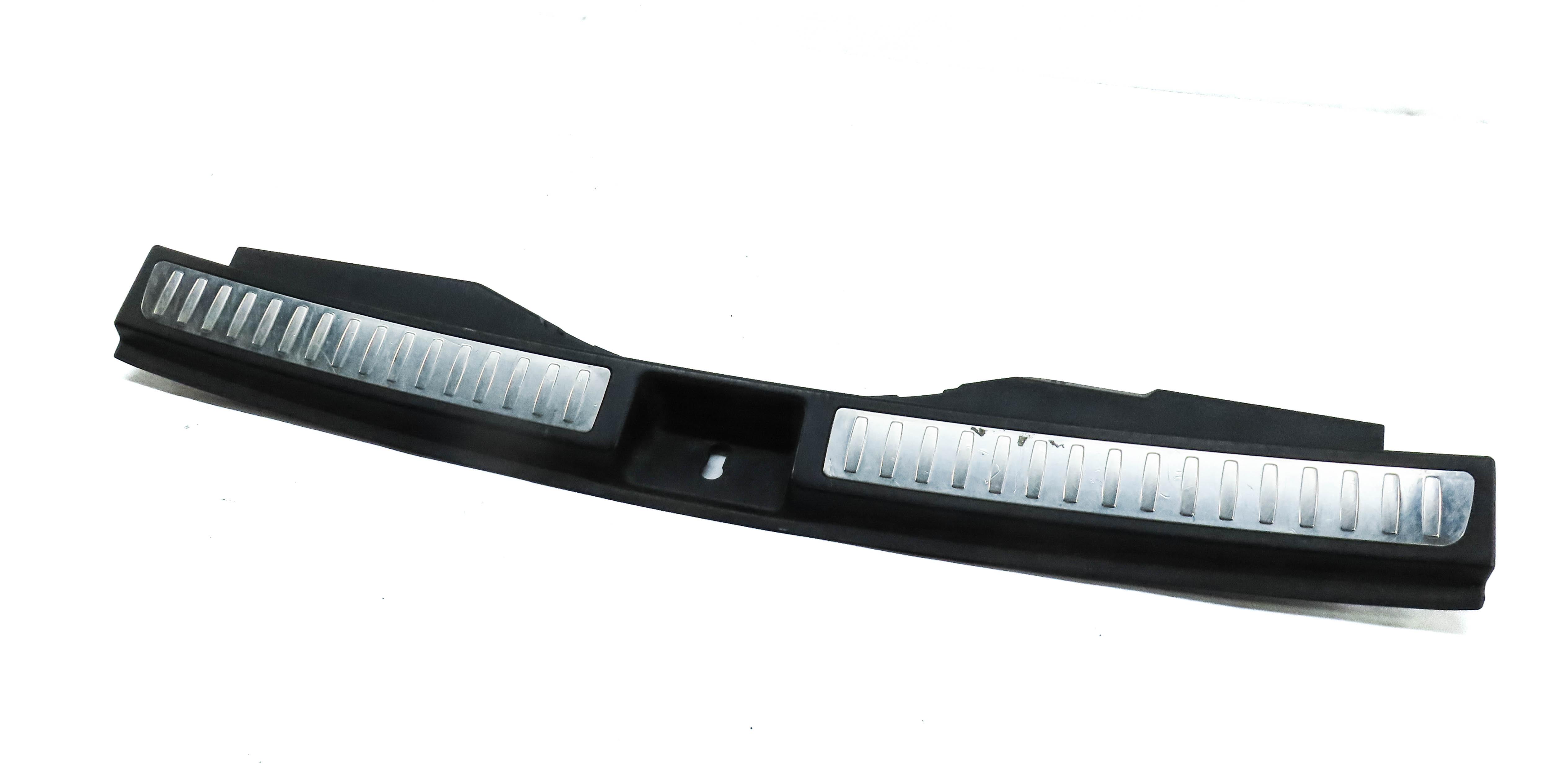 2014 MERCEDES GL550 X166 REAR HATCH TRUNK SCUFF PLATE SILL TRIM PANEL 1666900341 — exact item pictured