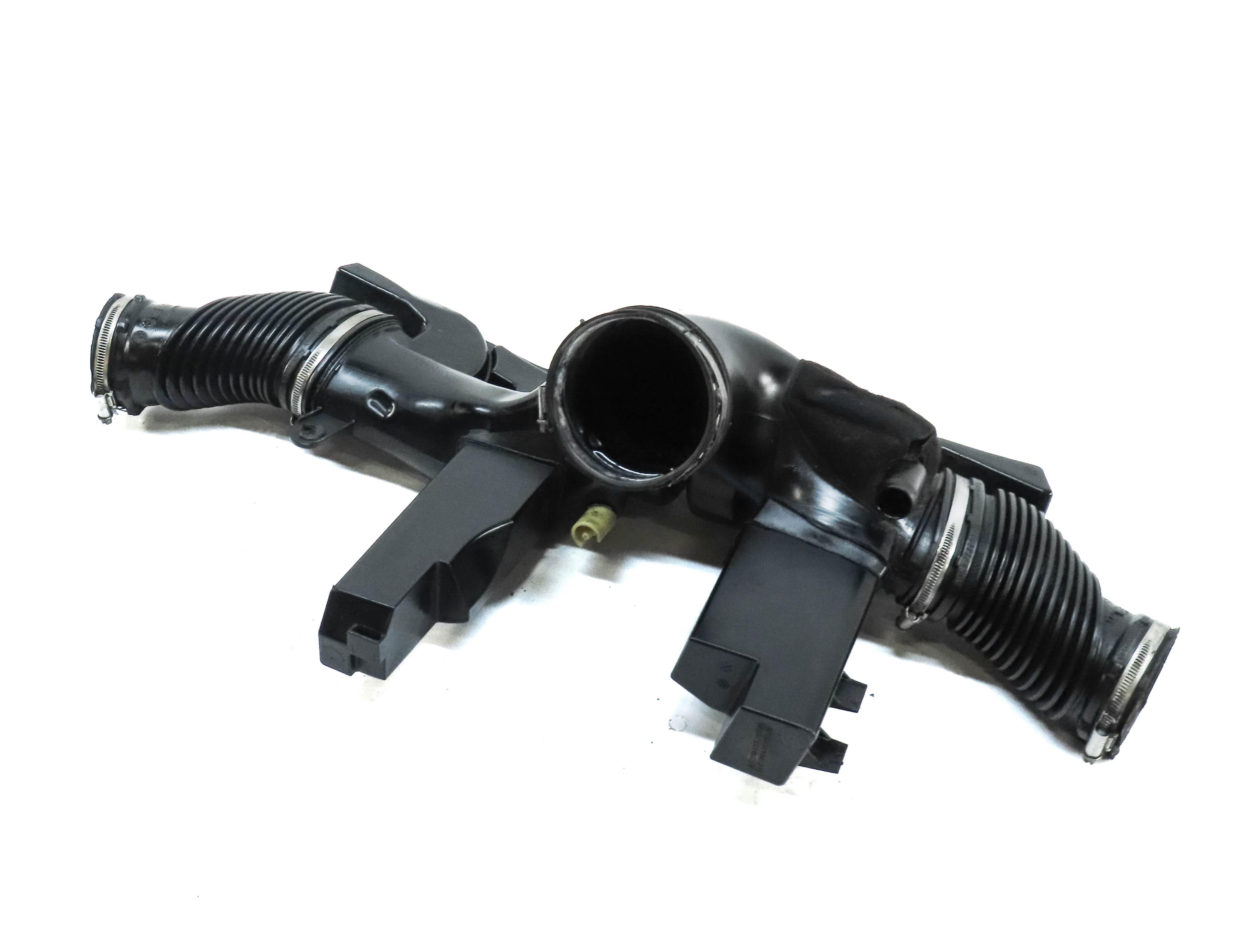 2011 LAND RANGE ROVER SPORT (L320) 5.0L SUPER ENGINE AIR INTAKE RESONATOR HOSE — exact item pictured