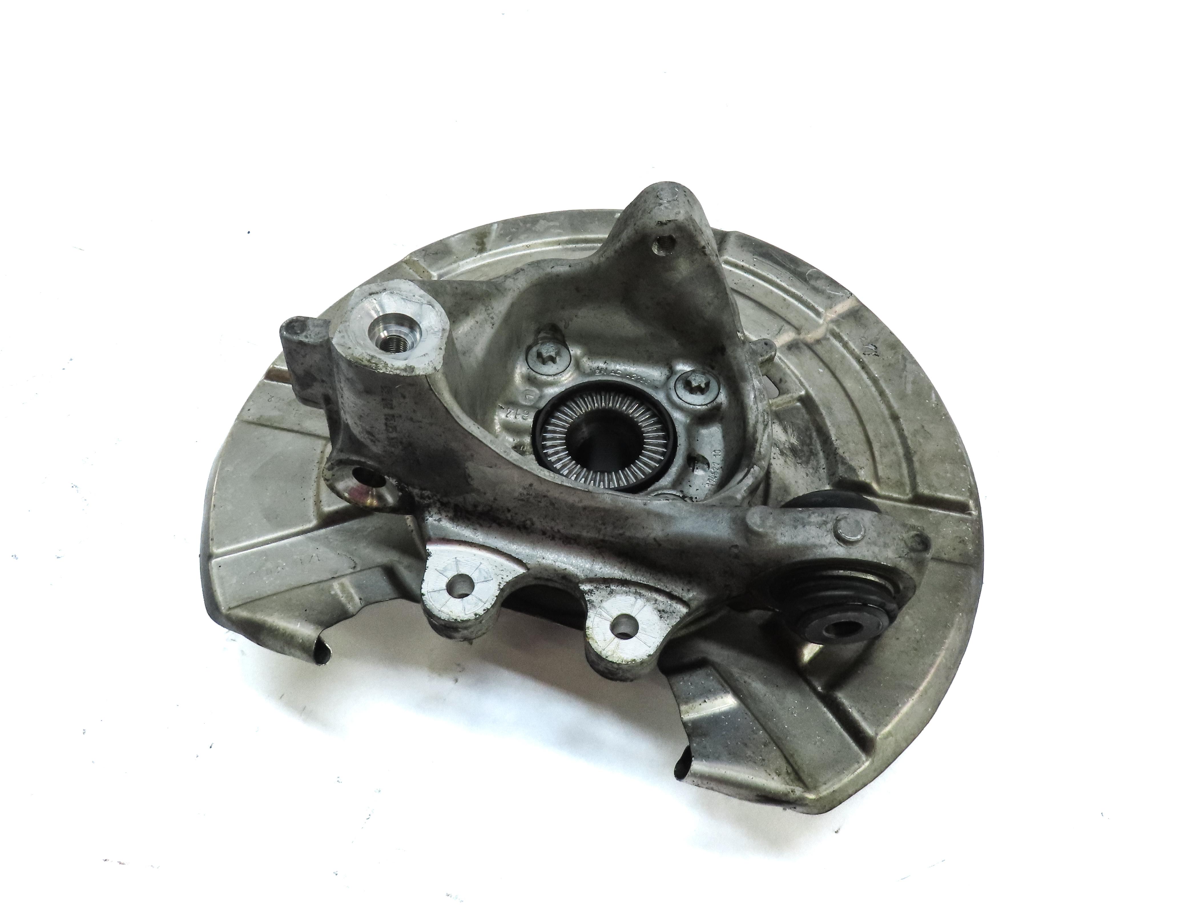 2012-2018 BMW M6 ///M (F12 F13) 2-DOOR LEFT DRIVER REAR SPINDLE KNUCKLE HUB — exact item pictured