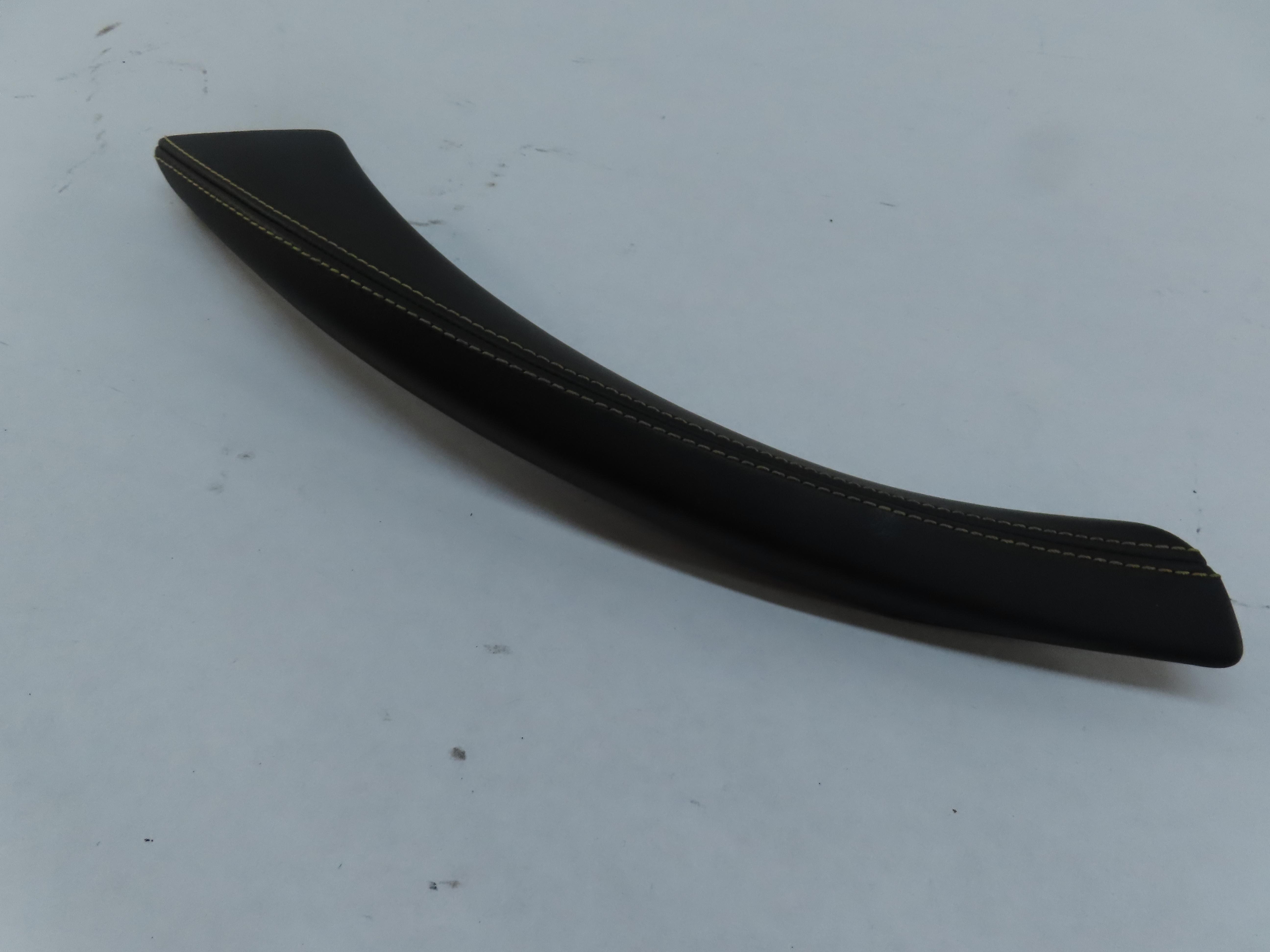2016 BMW M6 COUPE (F13) FRONT RIGHT PASSENGER DOOR PULL HANDLE COVER TRIM BLACK — exact item pictured
