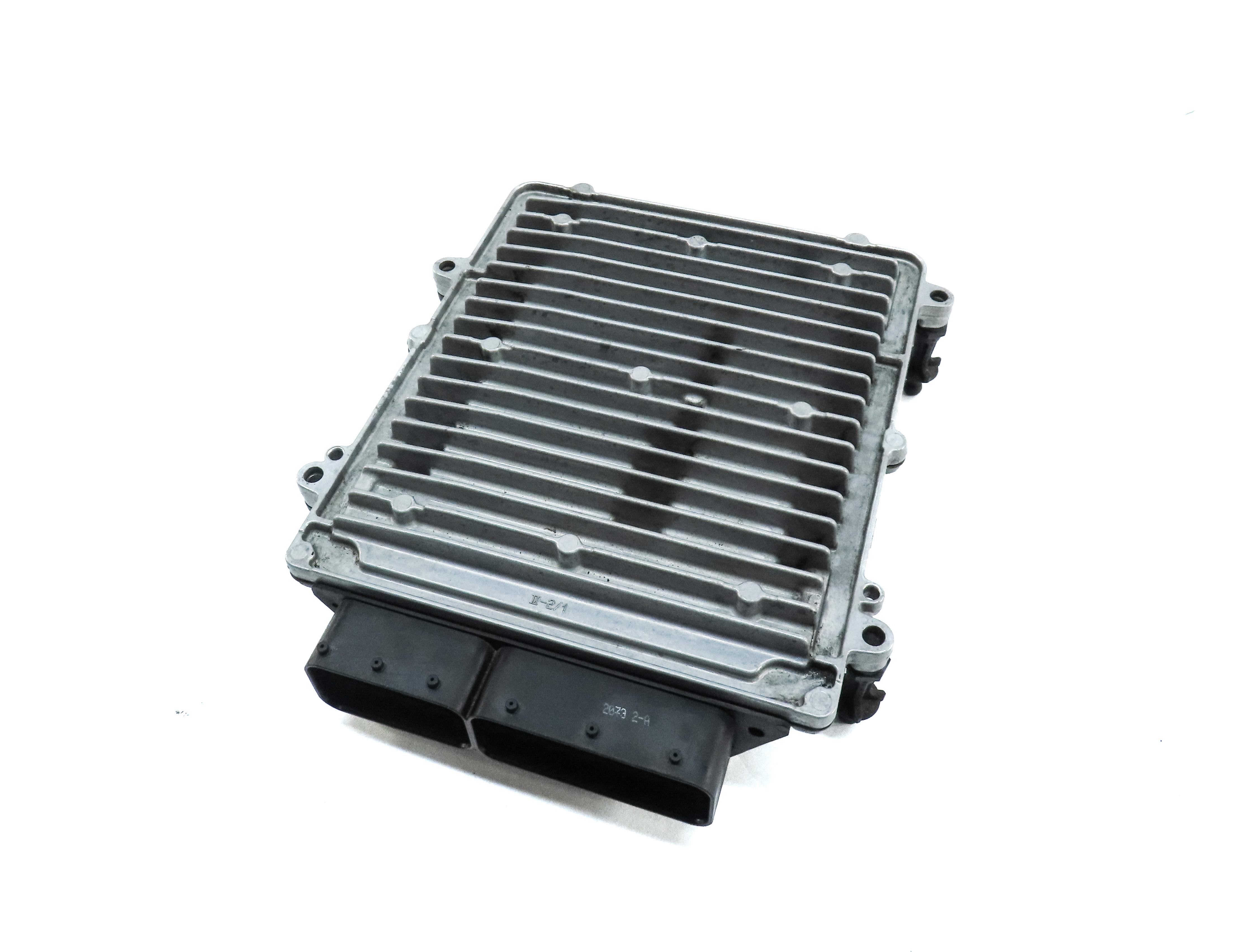 2013 MERCEDES GL450 GL550 GL63 ML550 ML63 (X166) 4.6L M278 ENGINE CONTROL MODULE — exact item pictured
