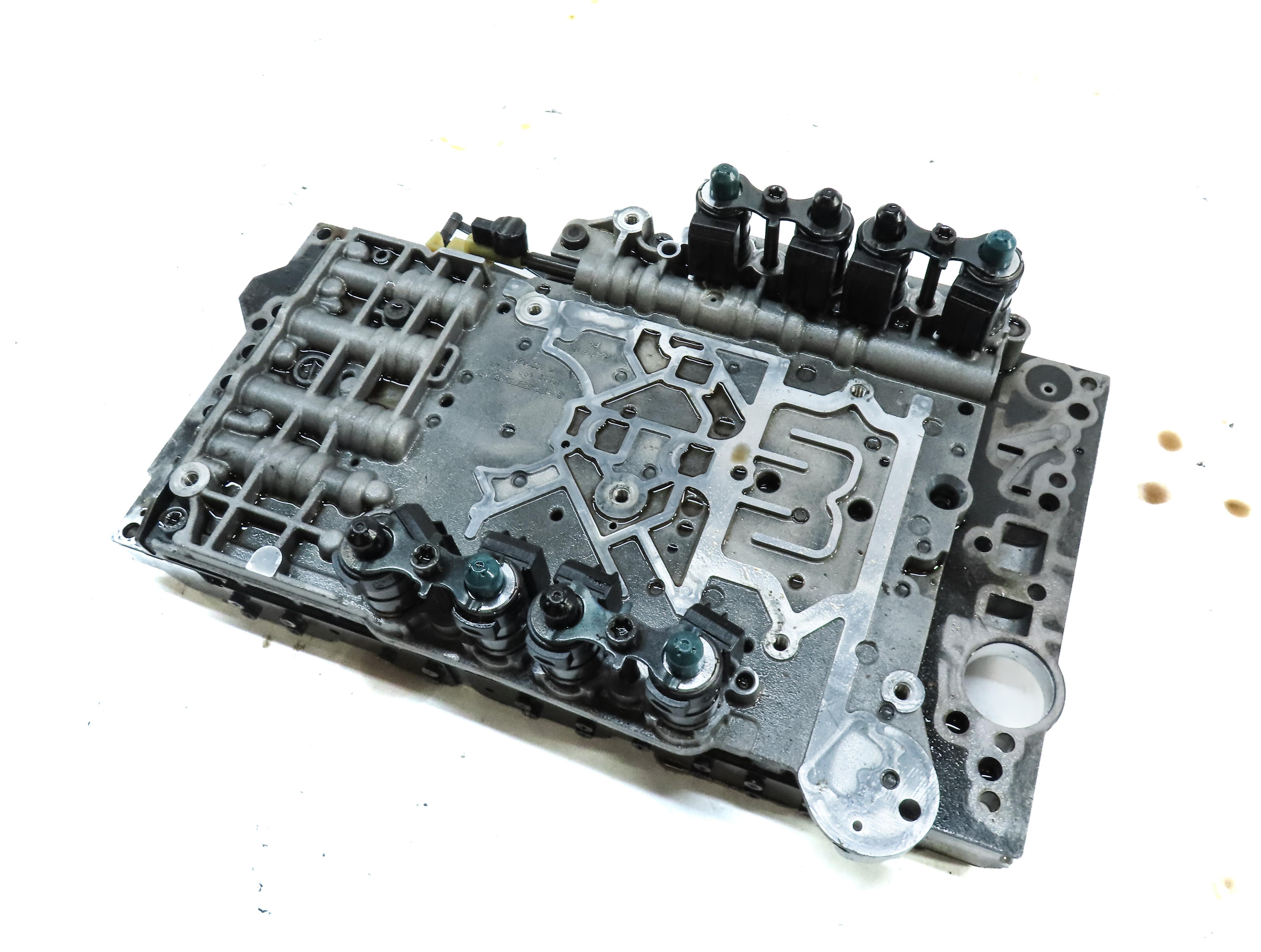 2013 MERCEDES GL450 GL550 ML550 (W166 X166) 722.9 TRANSMISSION VALVE BODY BLOCK — exact item pictured