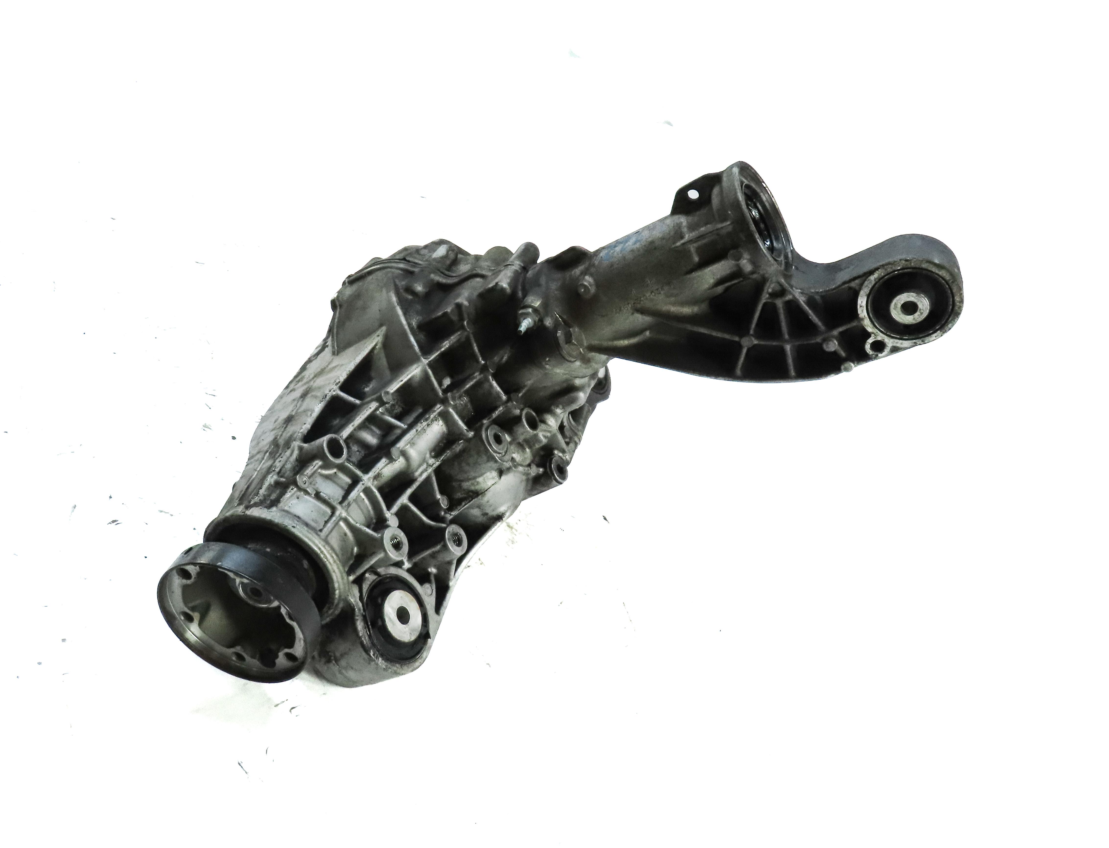 07-11 MERCEDES ML320 ML350 ML450 (W164) FRONT DIFFERENTIAL CARRIER (3.45 RATIO) — exact item pictured