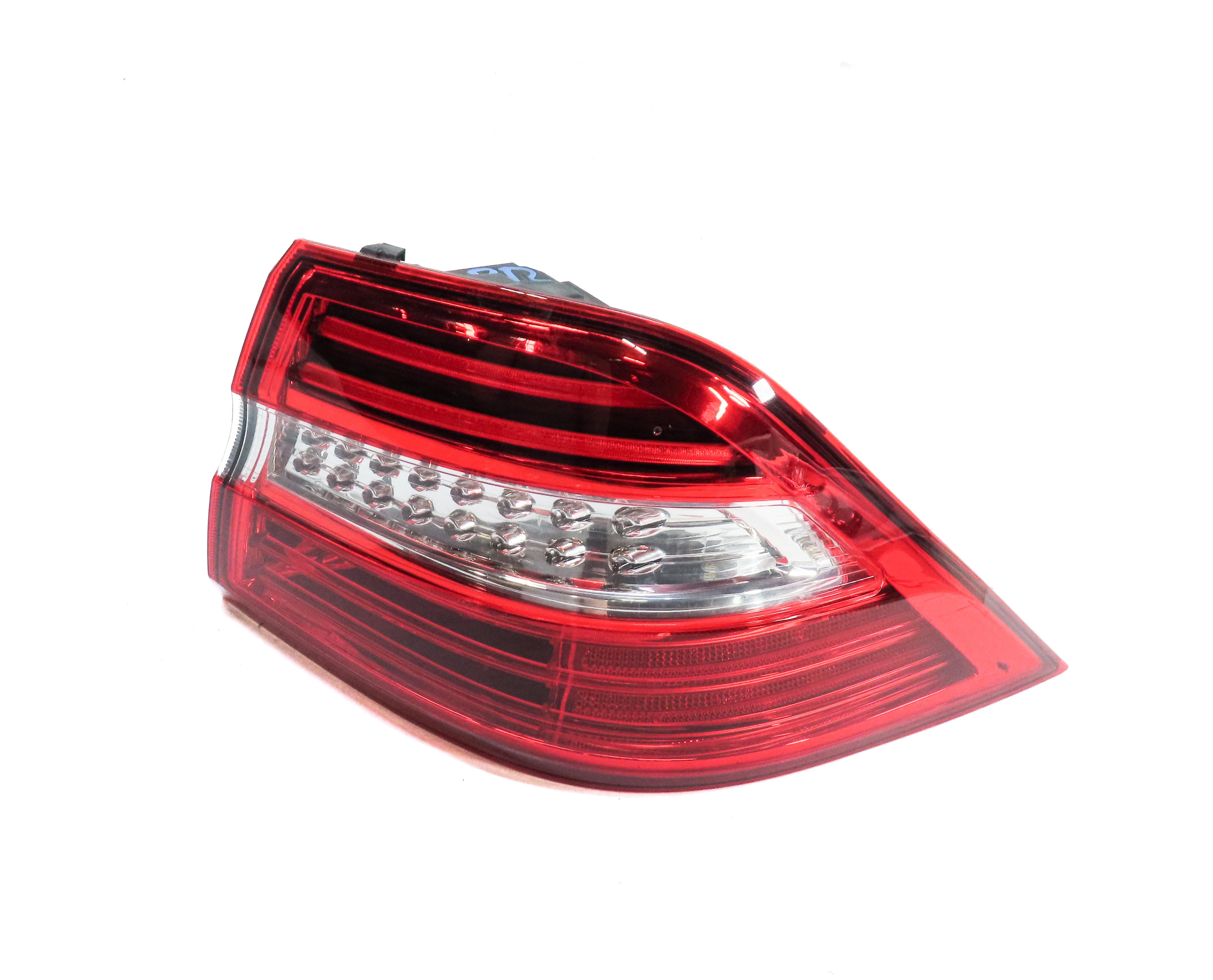 12-15 MERCEDES ML-CLASS (W166) REAR RIGHT PASSENGER LED TAILLIGHT BRAKE LIGHT — exact item pictured