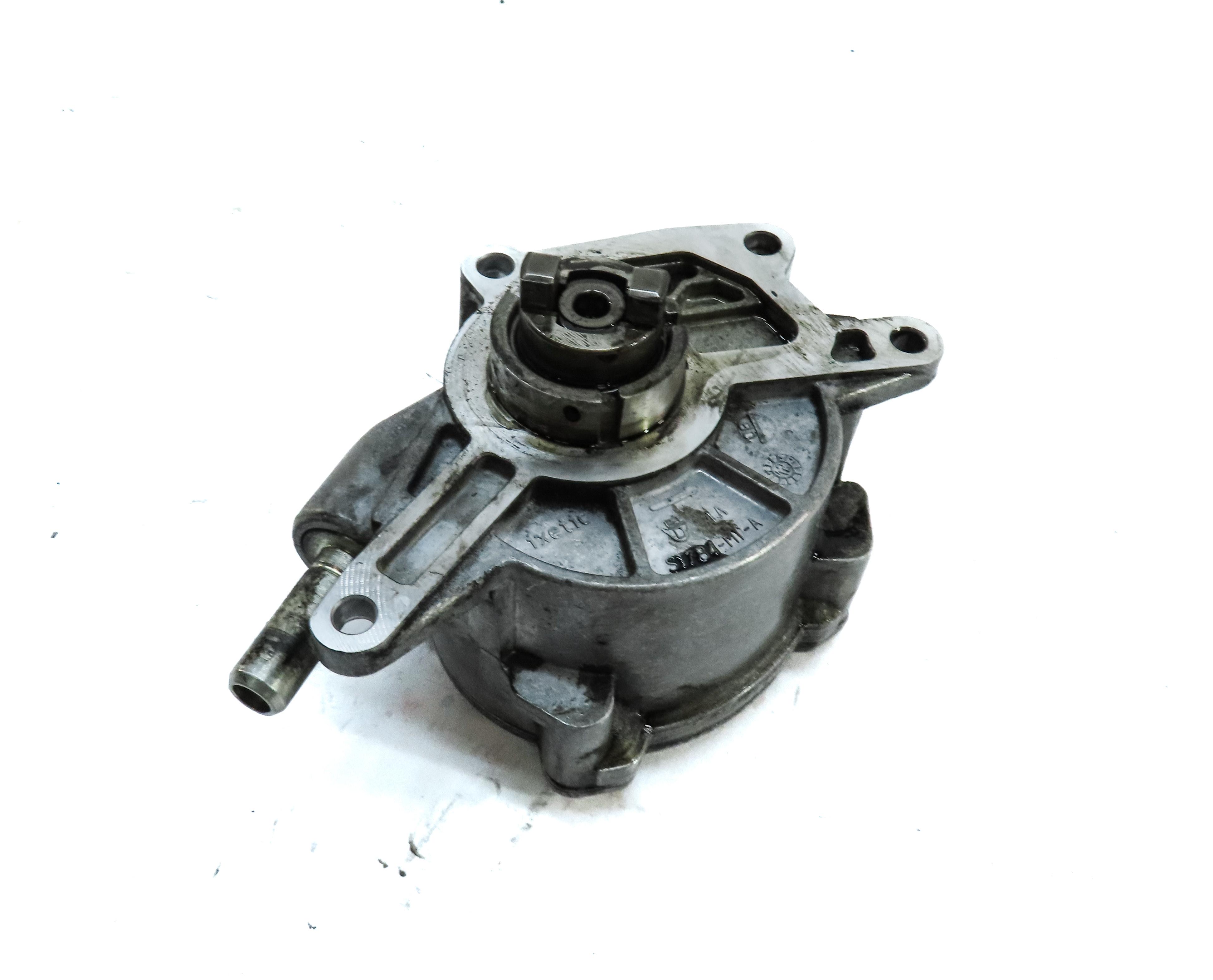 2012-2017 MERCEDES GL350 GLE350D GLS350D ML350 (W166 X166) DIESEL - VACUUM PUMP — exact item pictured