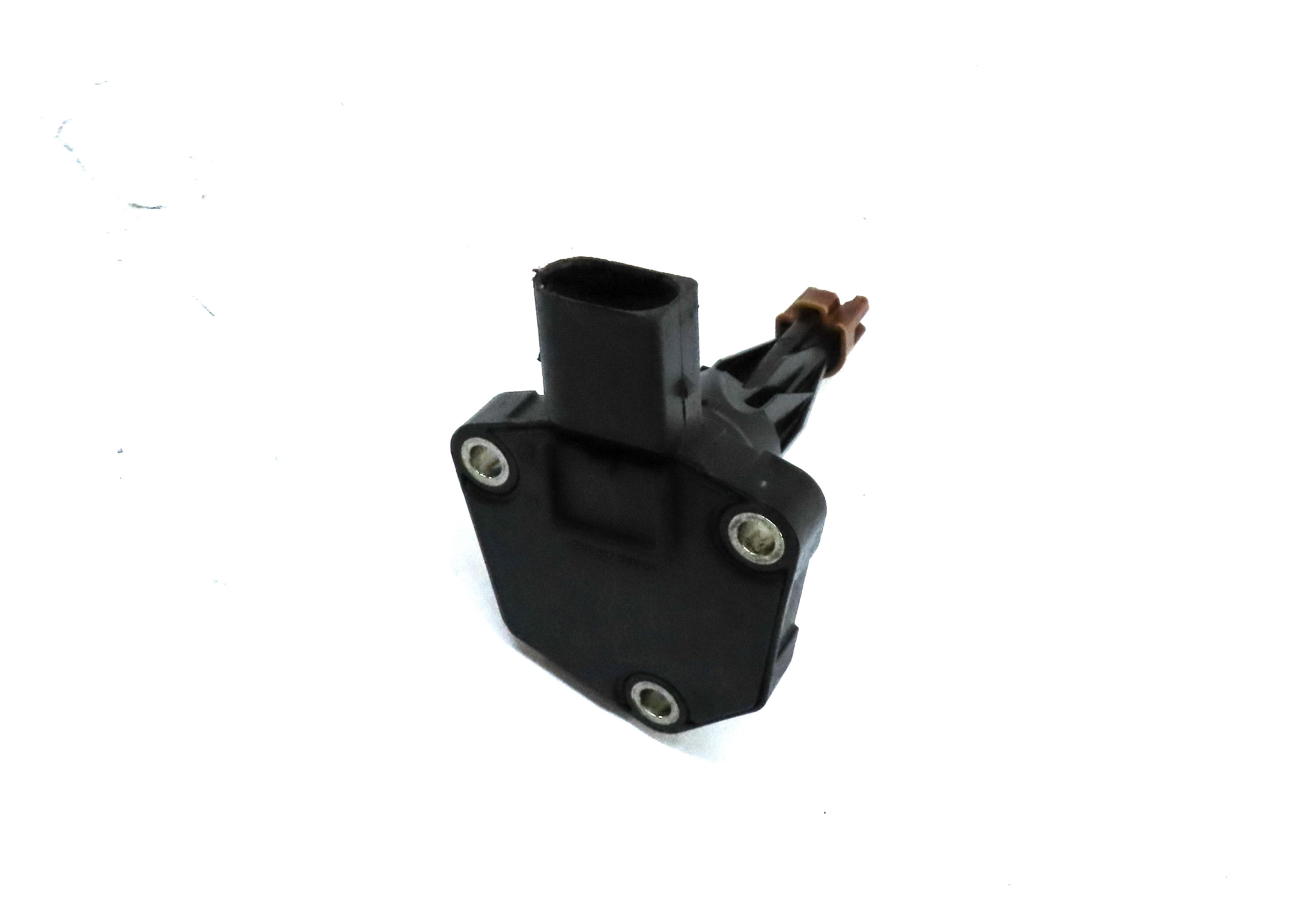 2016 BMW 428i GRAN COUPE (F36) 2.0L TURBO N26 ENGINE OIL LEVEL SENSOR 8608779 — exact item pictured