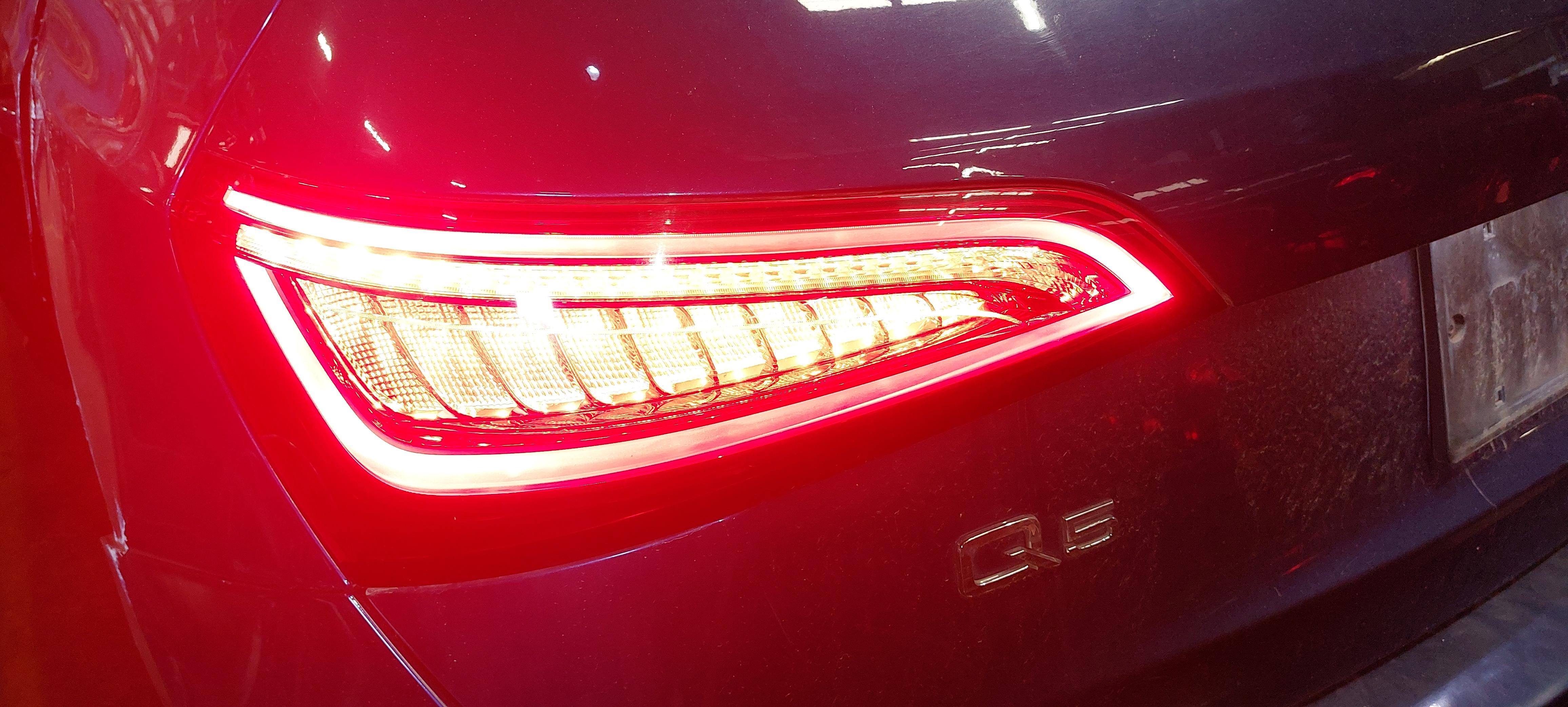 2013-2017 AUDI Q5 SQ5 (B8 8R) LEFT DRIVER REAR TAILLIGHT BRAKE LIGHT LAMP (LED) — exact item pictured