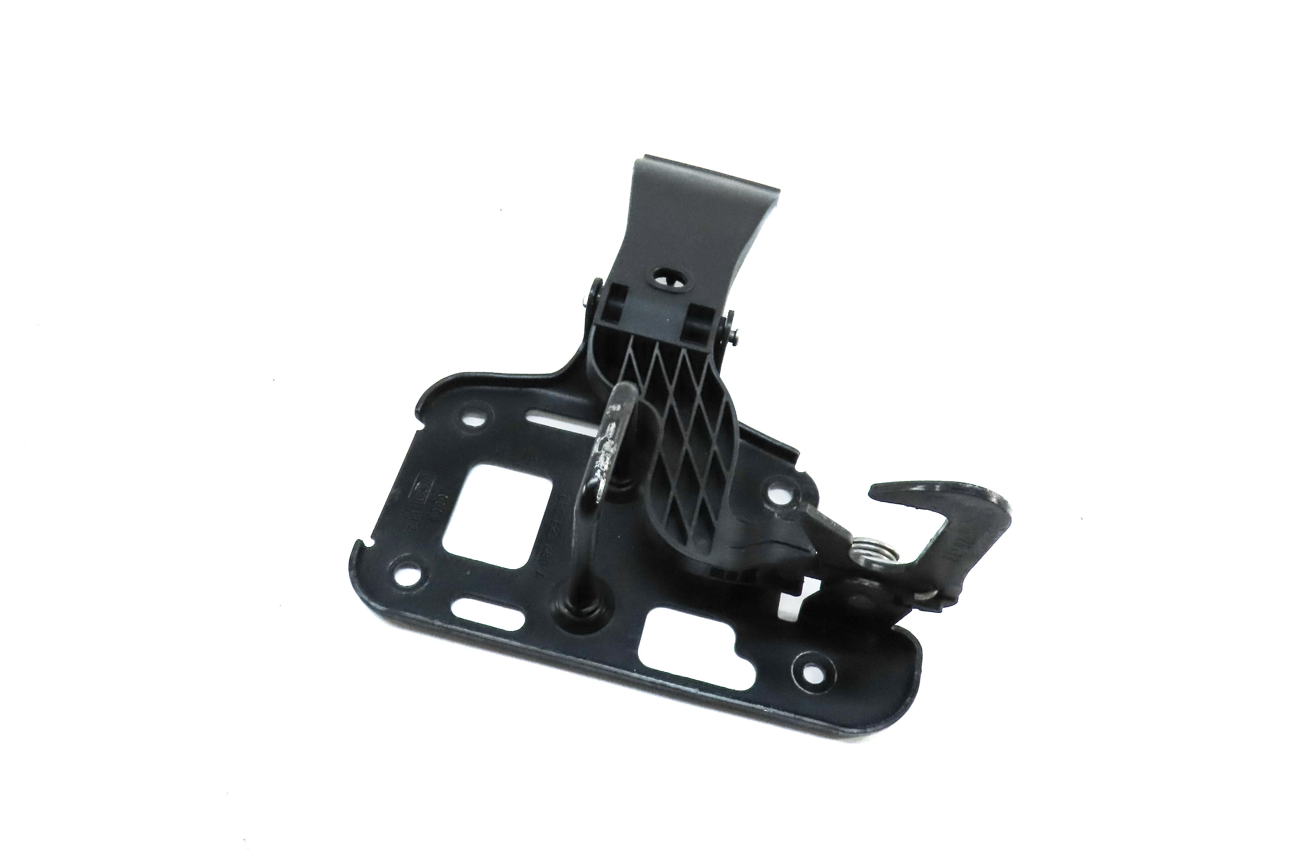 2014 AUDI Q5 (B8 8R) FRONT HOOD SAFETY CATCH HOOK & RELEASE LEVER 8R0823480A — exact item pictured