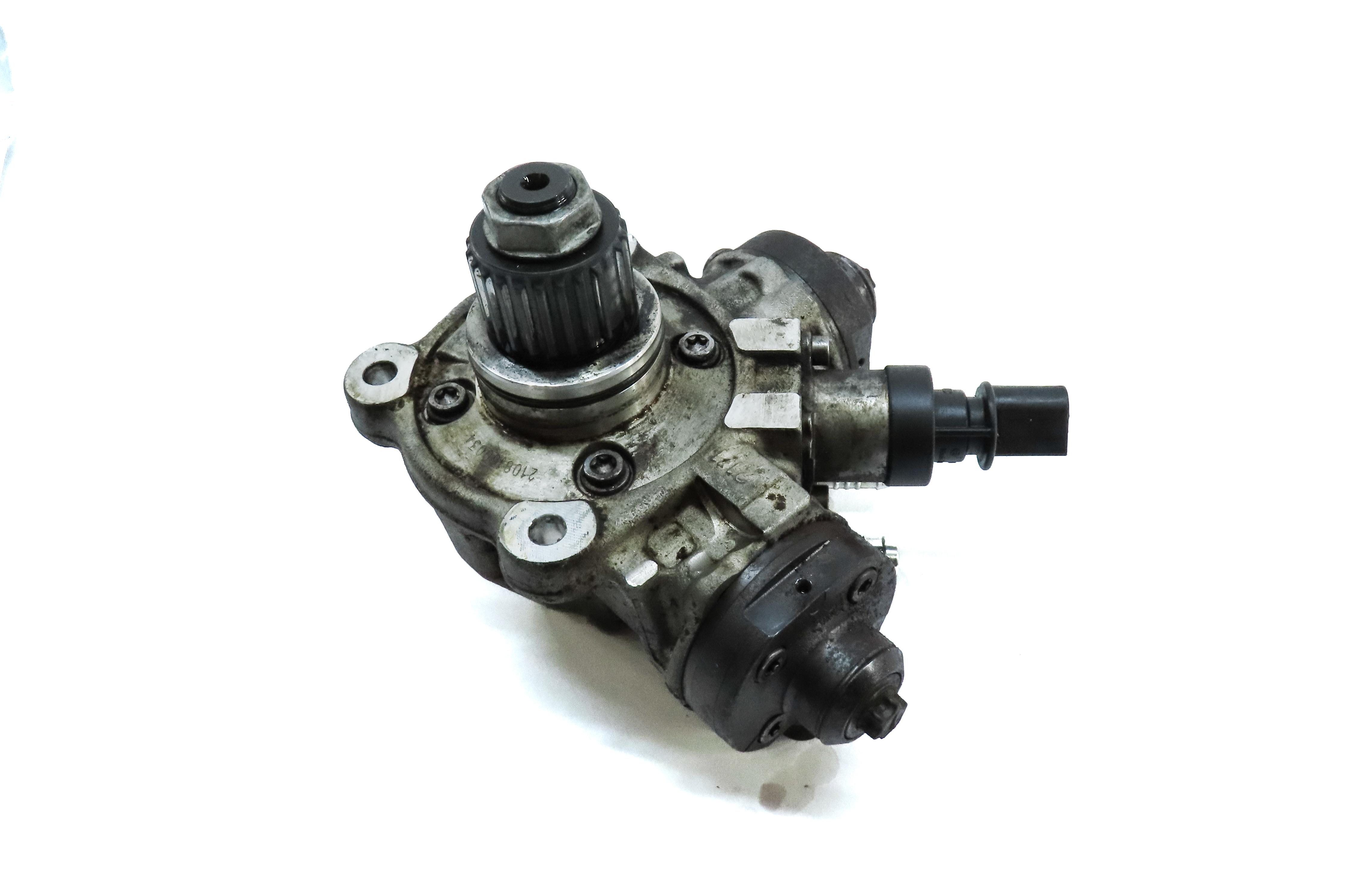 2013-2016 AUDI A6 A7 A8 Q5 Q7 TOUAREG - 3.0L TDI DIESEL HIGH PRESSURE FUEL PUMP — exact item pictured