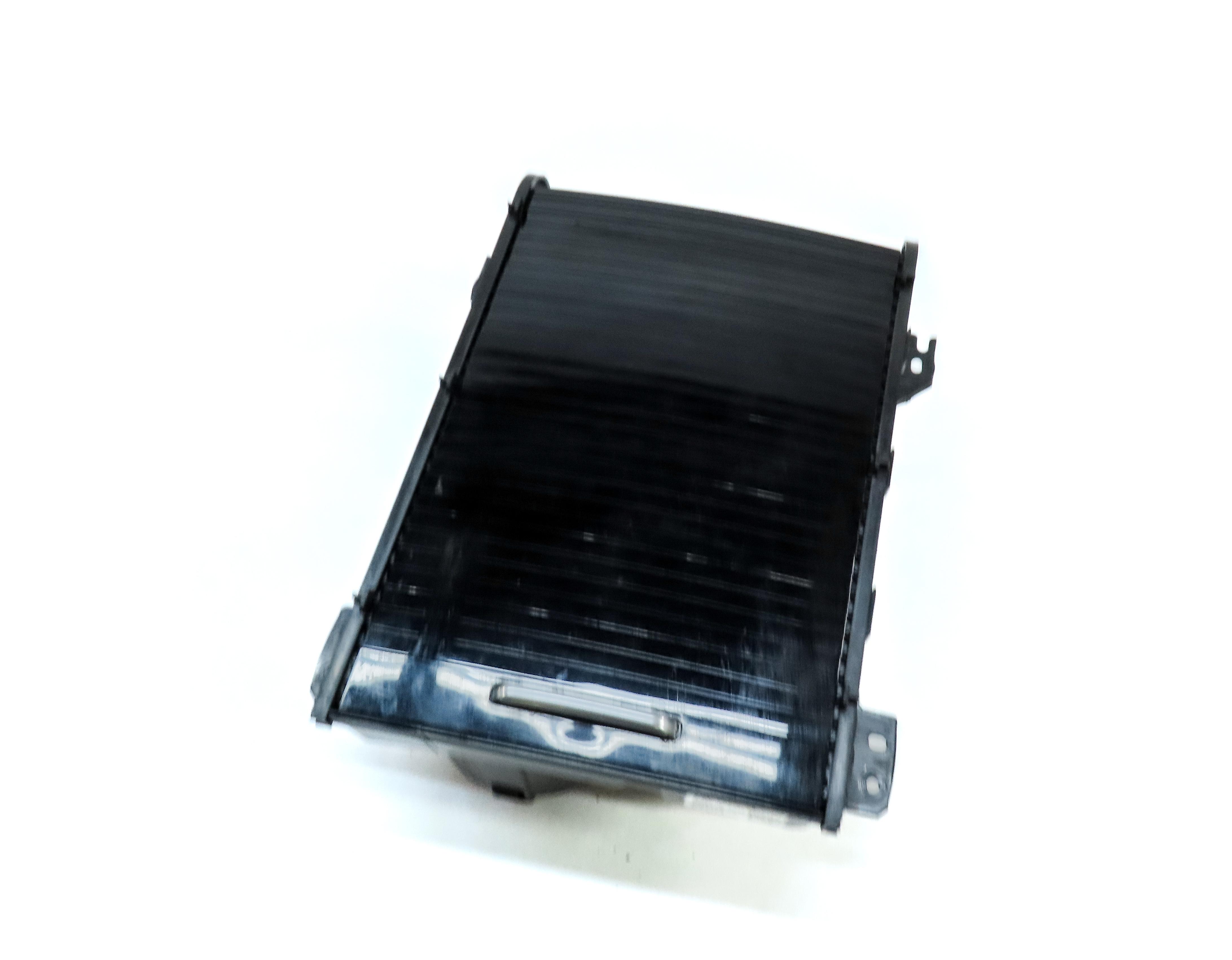 2013 LAND RANGE ROVER EVOQUE (L538) FRONT CENTER CONSOLE CUPHOLDER & 12v SOCKET — exact item pictured