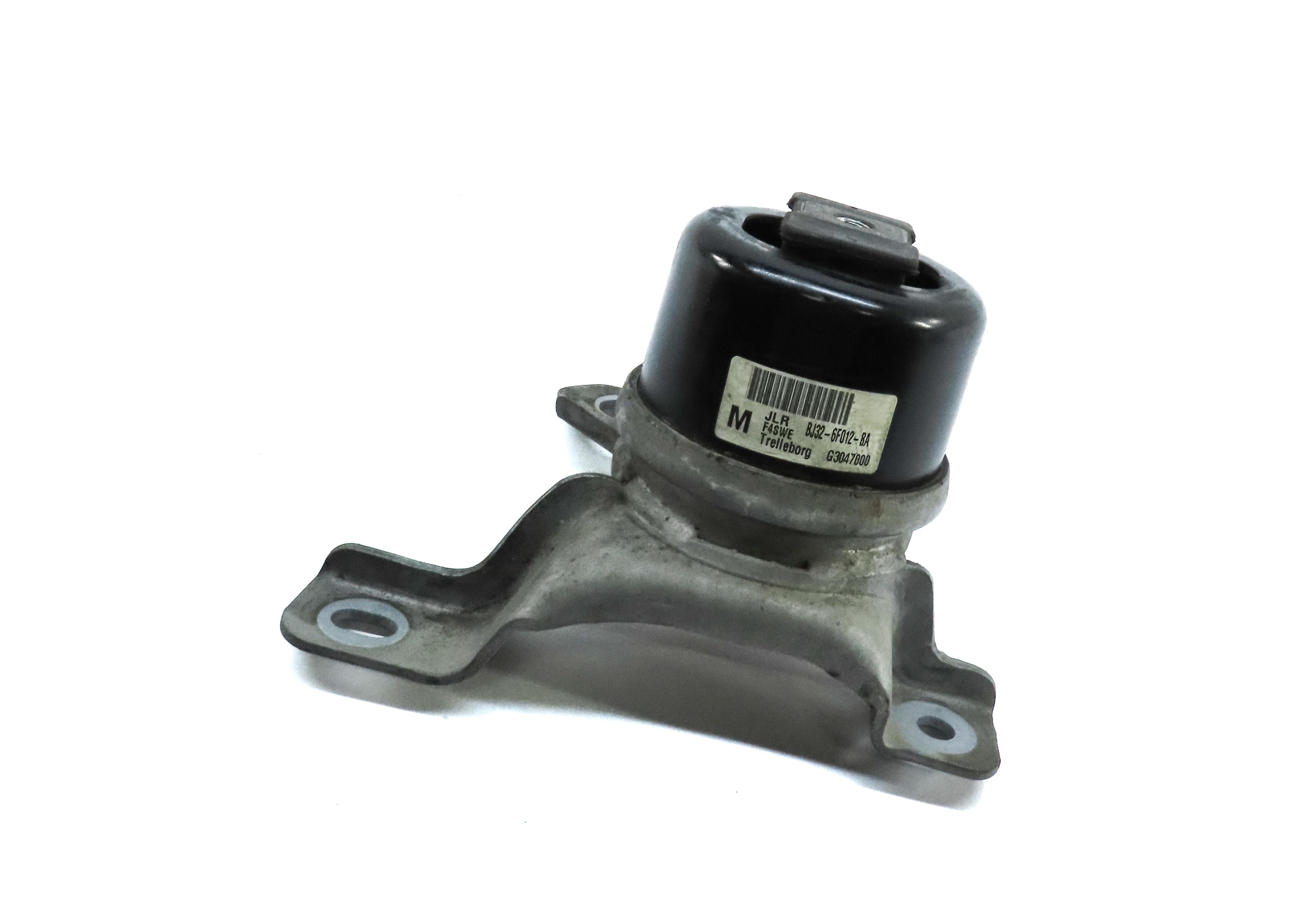2013 LAND RANGE ROVER EVOQUE (L538) 2.0L TURBO RIGHT ENGINE MOTOR MOUNT BRACKET — exact item pictured