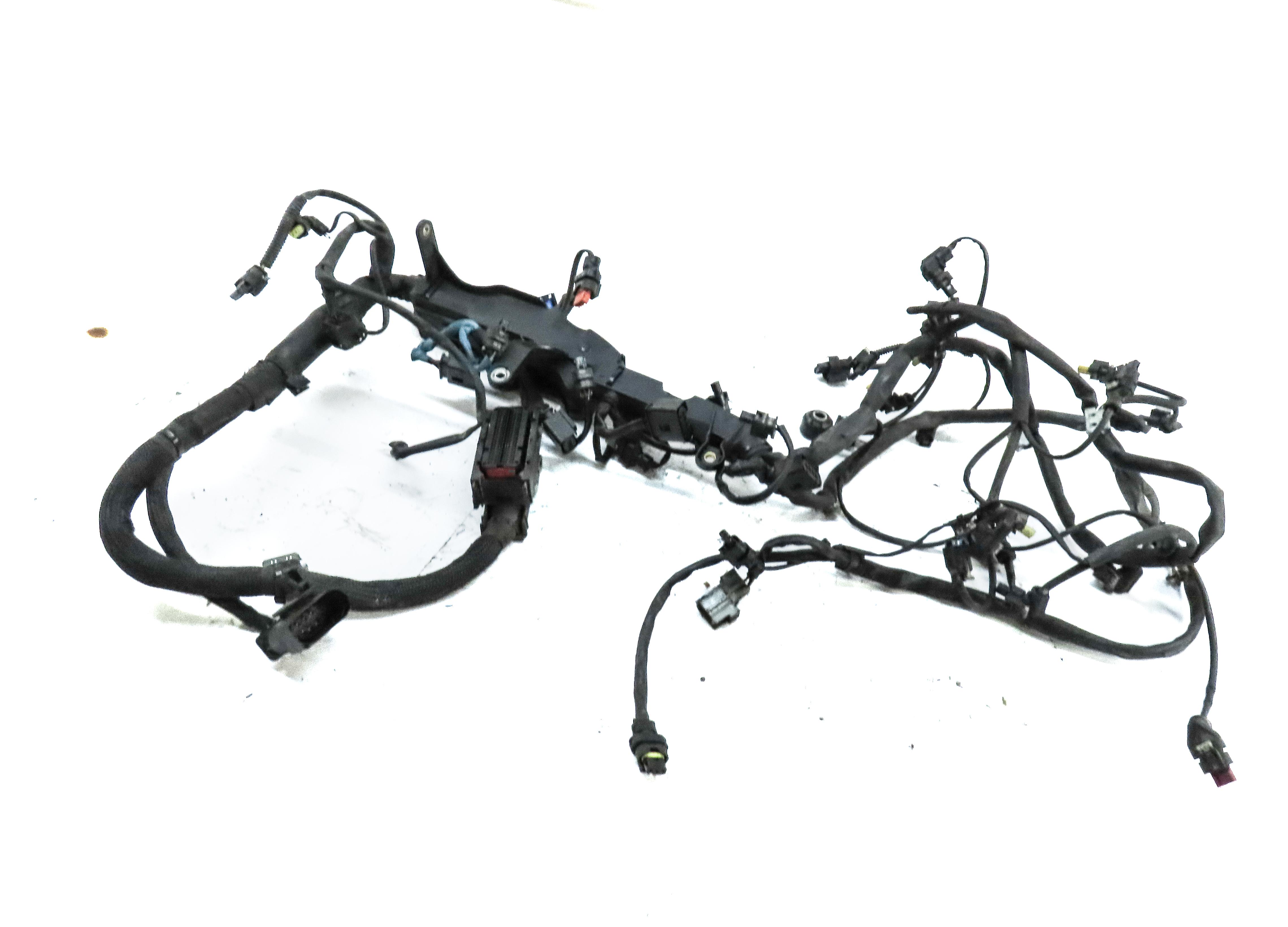 2016 MERCEDES CLA CLASS (C117) 2.0L TURBO M270 ENGINE WIRE WIRING HARNESS — exact item pictured