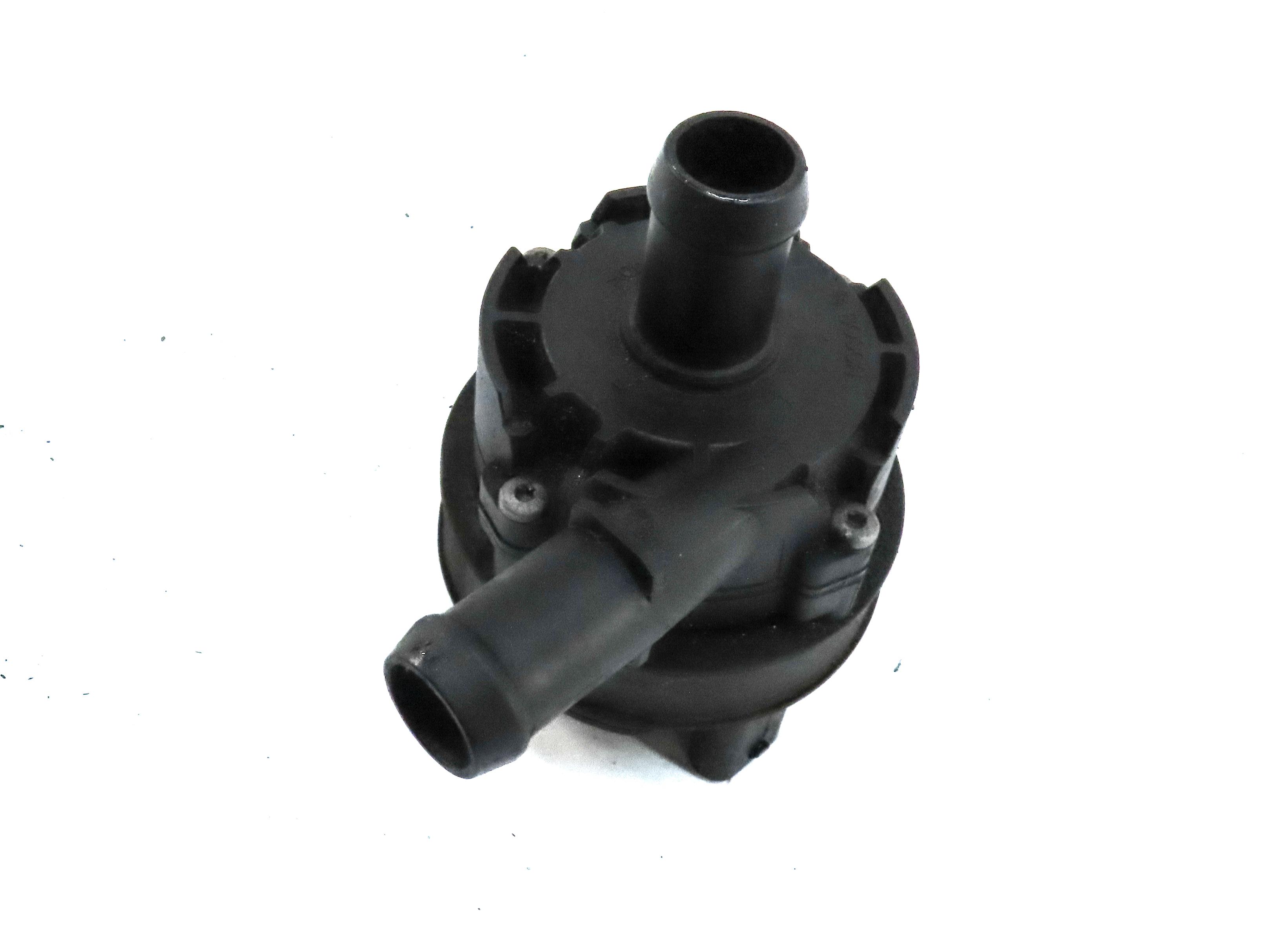 2016 MERCEDES CLA CLASS C117 2.0L TURBO 270 ENGINE AUXILIARY ELECTRIC WATER PUMP — exact item pictured