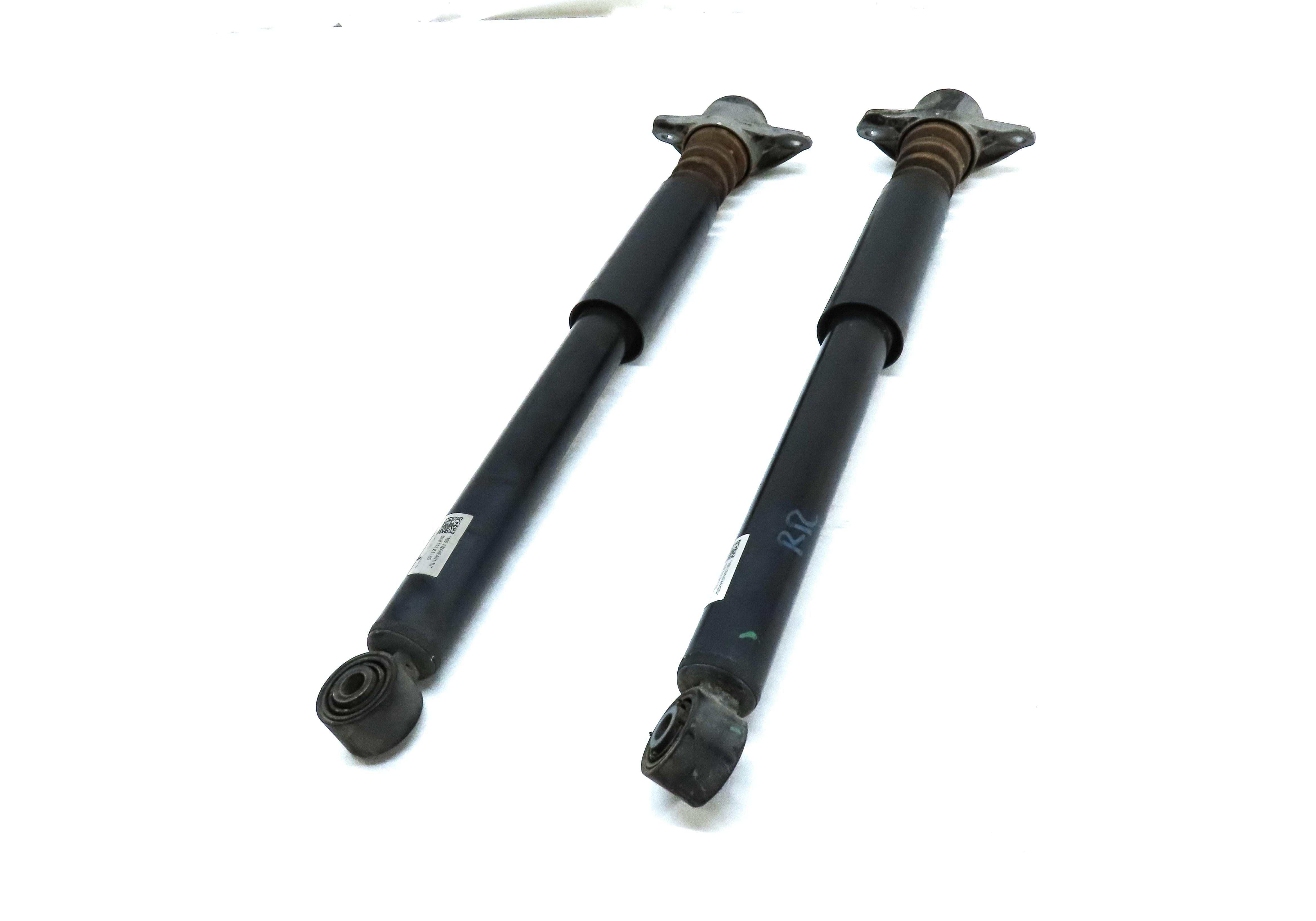 2015 AUDI Q3 (8U) 2.0L AUTO FWD REAR LEFT & RIGHT SUSPENSION SHOCK STRUT SET 2 — exact item pictured