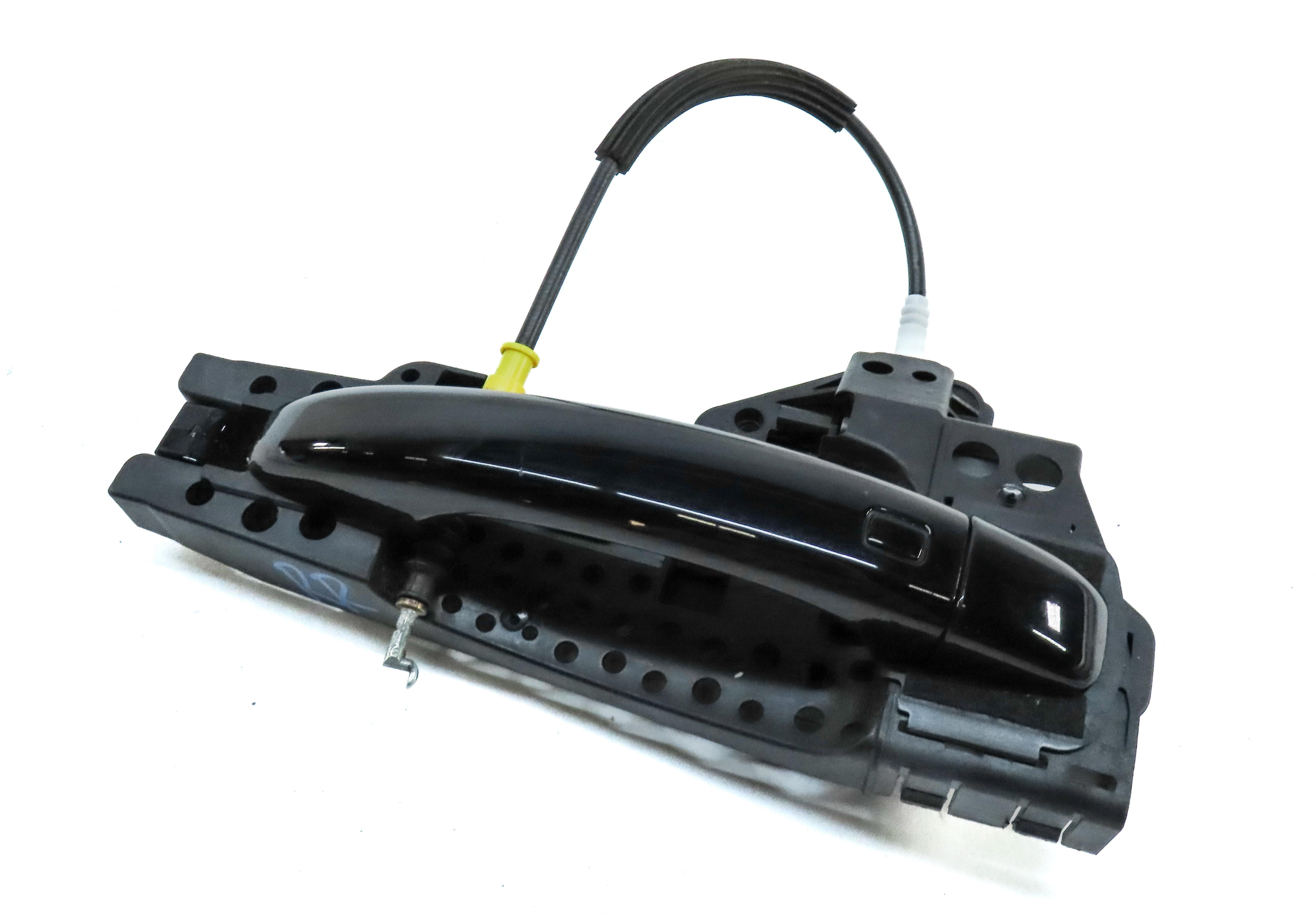 2015-2018 AUDI Q3 (8U) REAR RIGHT EXTERIOR DOOR HANDLE (BRILLIANT BLACK) — exact item pictured