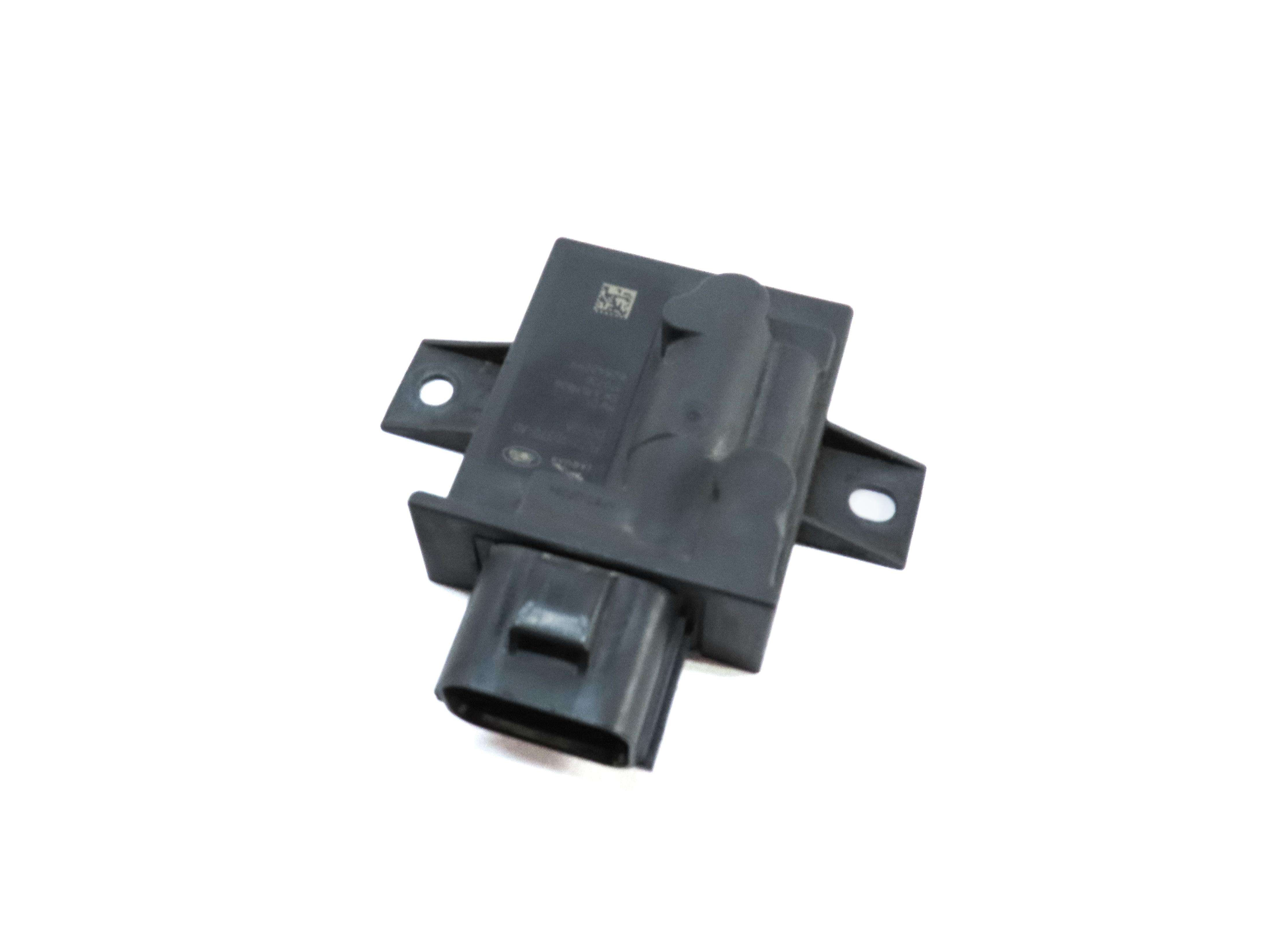 15-19 JAGUAR E-PACE F-PACE XE XF / LAND ROVER DISCOVERY SPORT - FUEL PUMP MODULE — exact item pictured