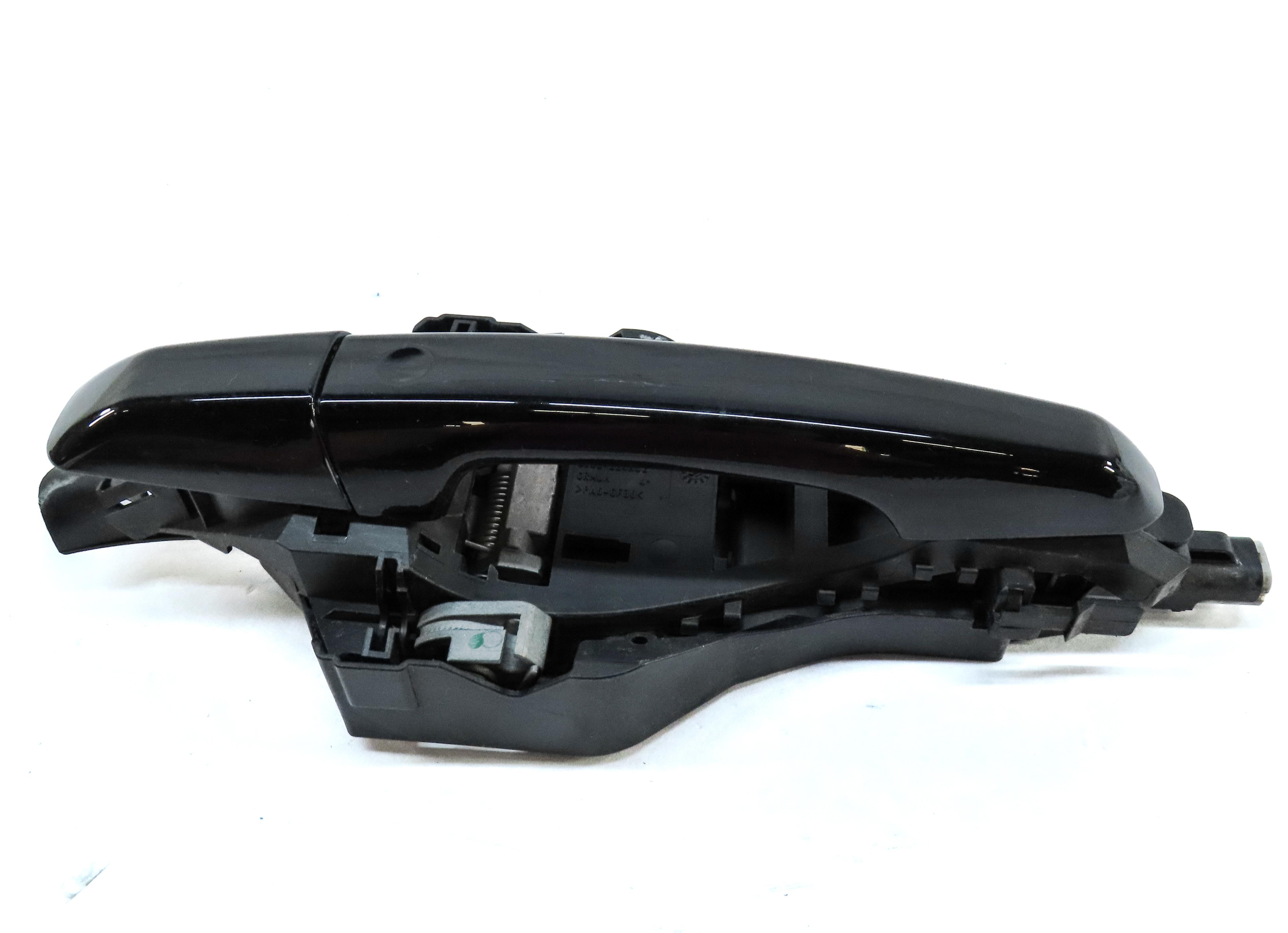 15-19 LAND ROVER DISCOVERY SPORT (L550) RIGHT FRONT PASSIVE DOOR HANDLE (BLACK) — exact item pictured