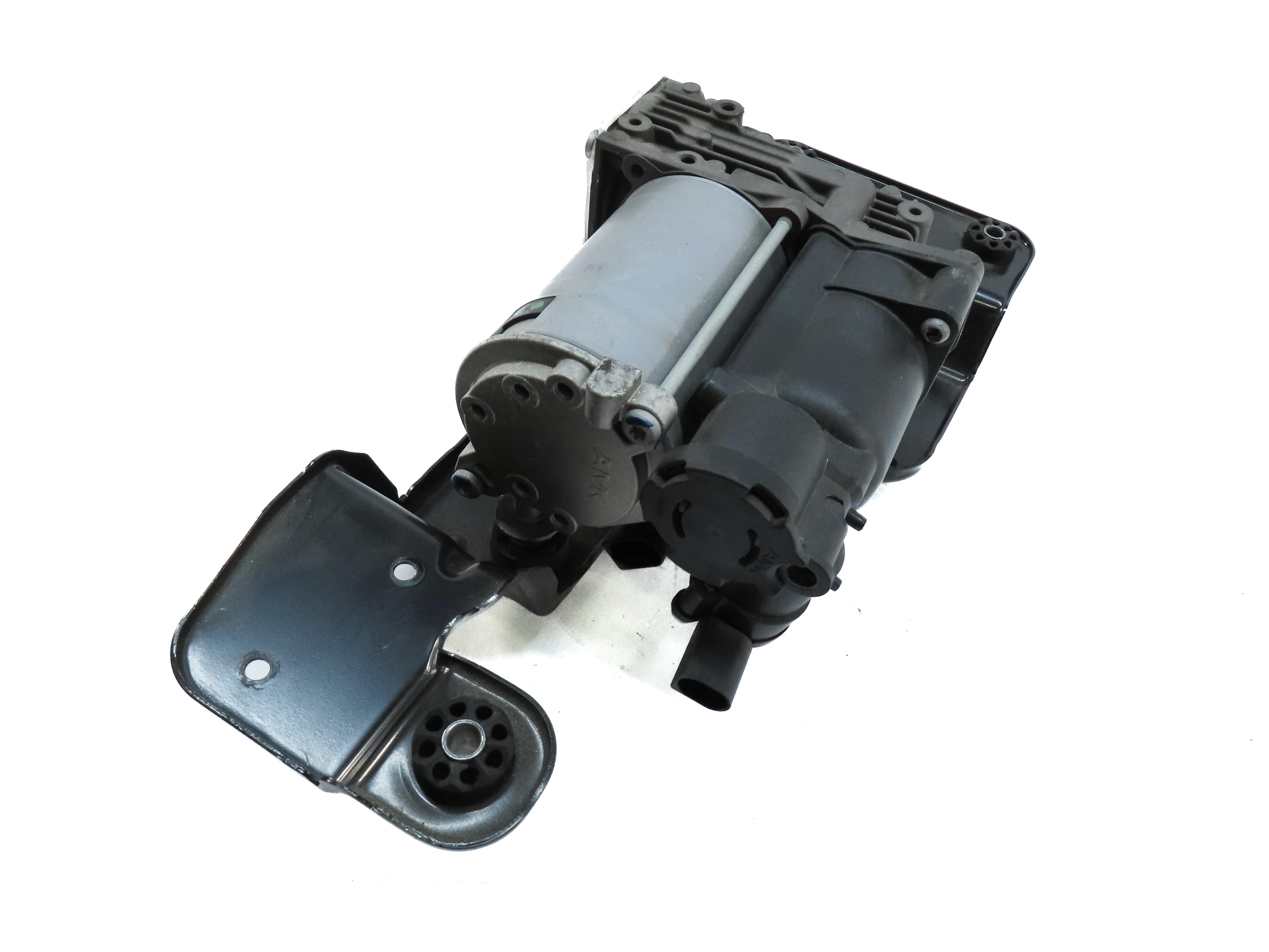 07-14 BMW X5 X5M X6 X6M (E70 E71 E72) AIR SUSPENSION COMPRESSOR PUMP MOTOR (AMK) — exact item pictured