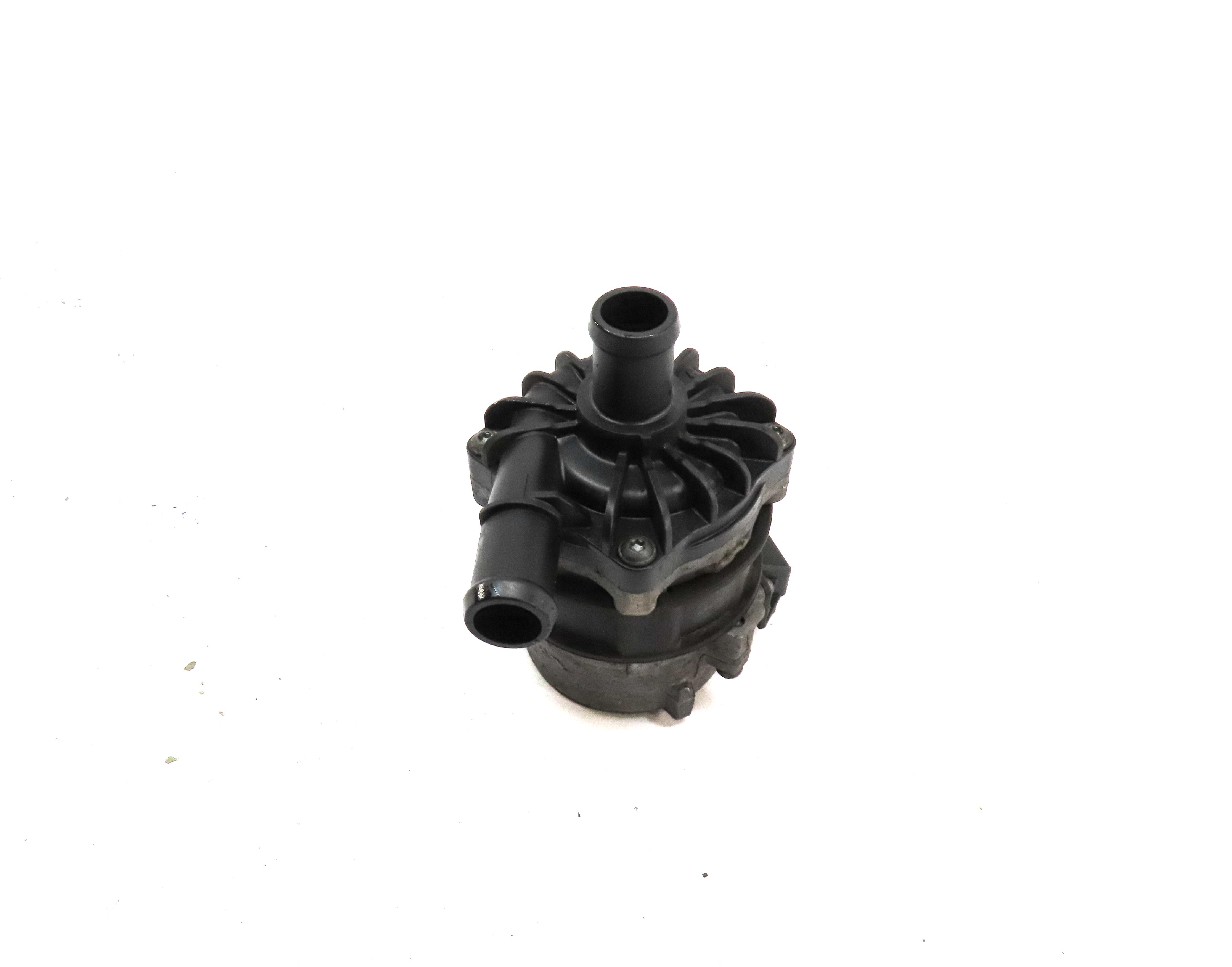 2014 PORSCHE CAYENNE 958 3.0L HYBRID M06.EC ENGINE AUXILIARY ELECTRIC WATER PUMP — exact item pictured