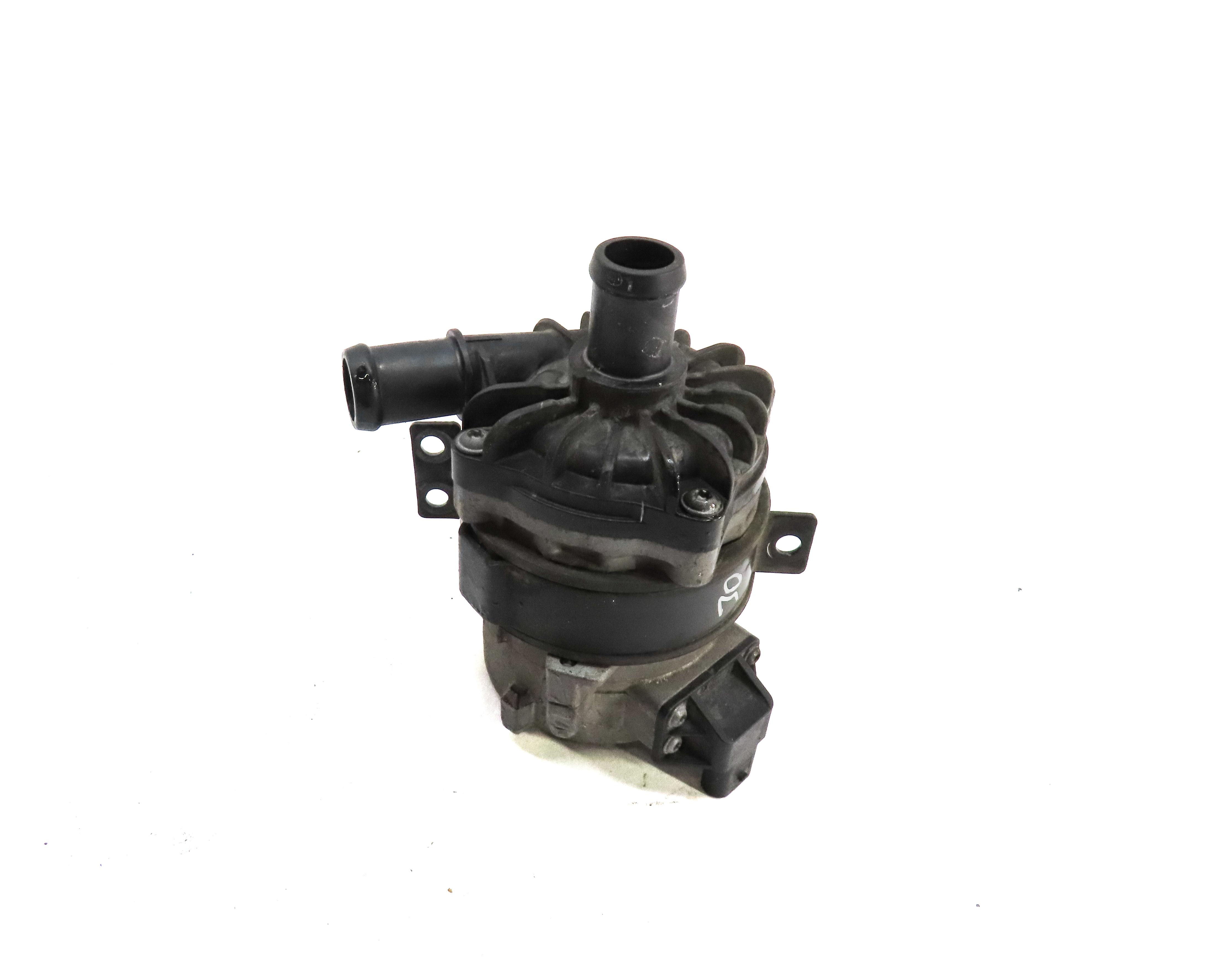2014 PORSCHE CAYENNE 958 3.0L HYBRID M06.EC ENGINE AUXILIARY ELECTRIC WATER PUMP — exact item pictured