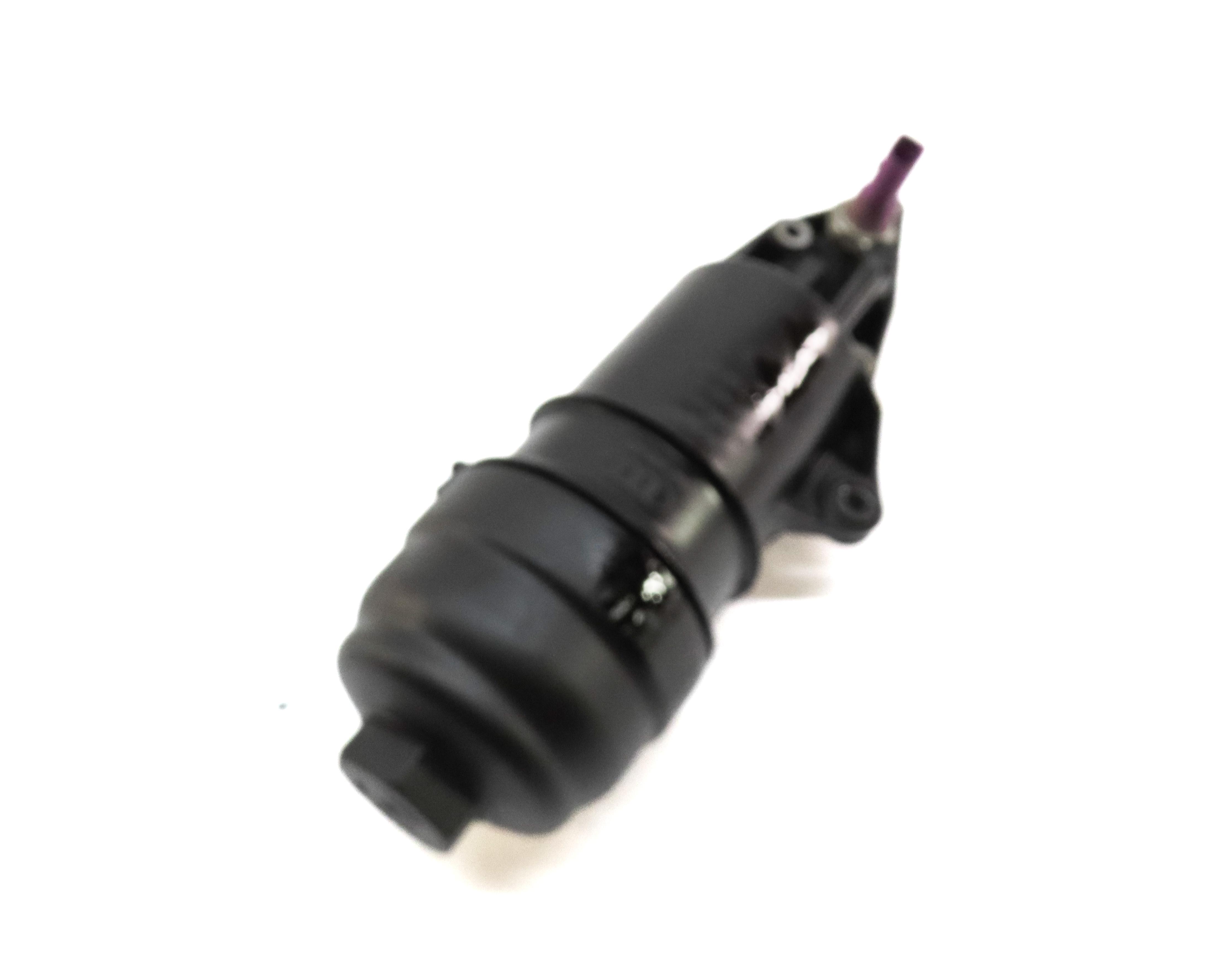 2014 PORSCHE CAYENNE 958 3.0L HYBRID M06.EC ENGINE OIL FILTER HOUSING 06E115405 — exact item pictured