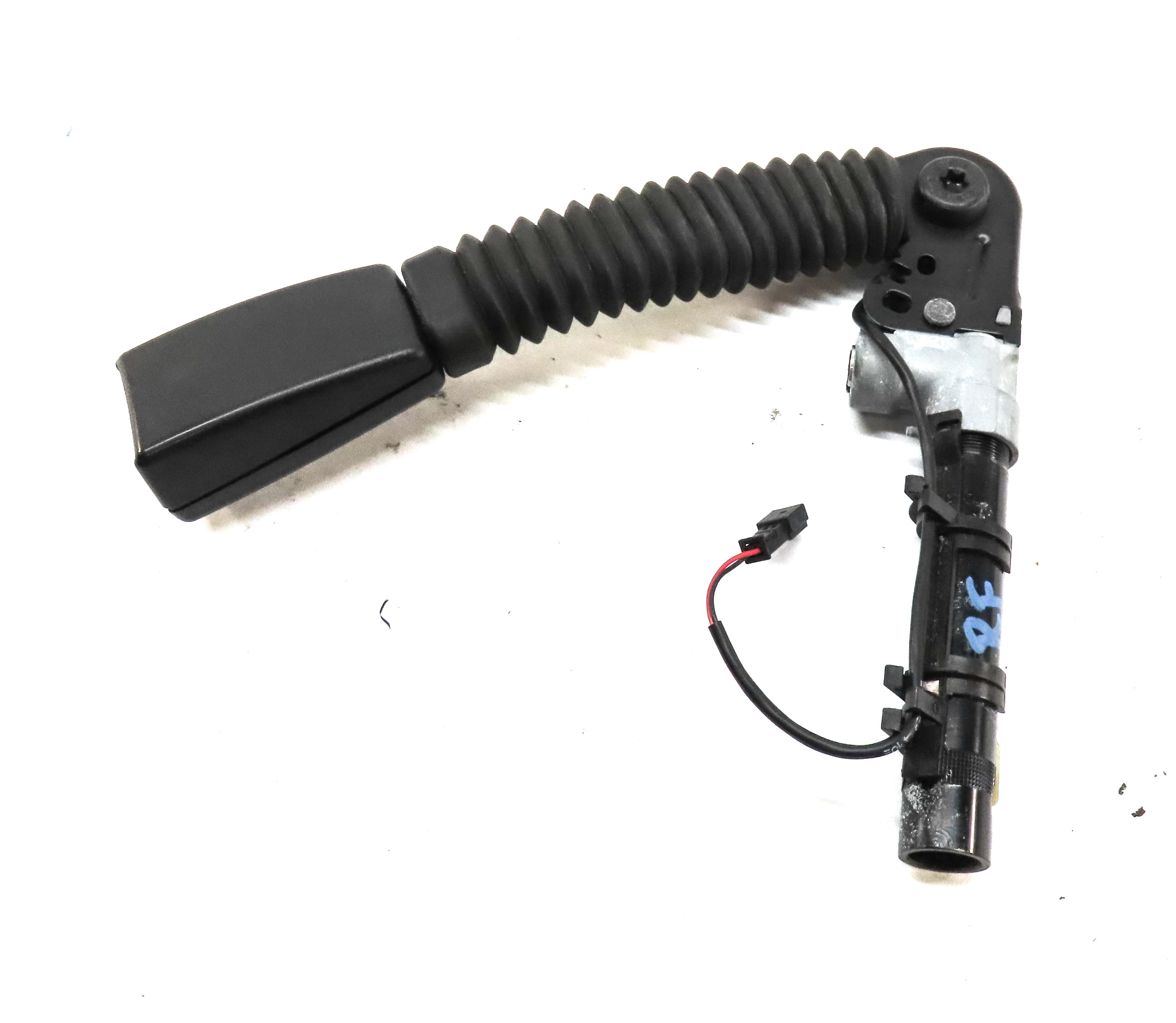 13-16 BMW 5 7 SERIES (F01 F10) FRONT RIGHT PASSENGER SEATBELT BUCKLE RECEIVER — exact item pictured
