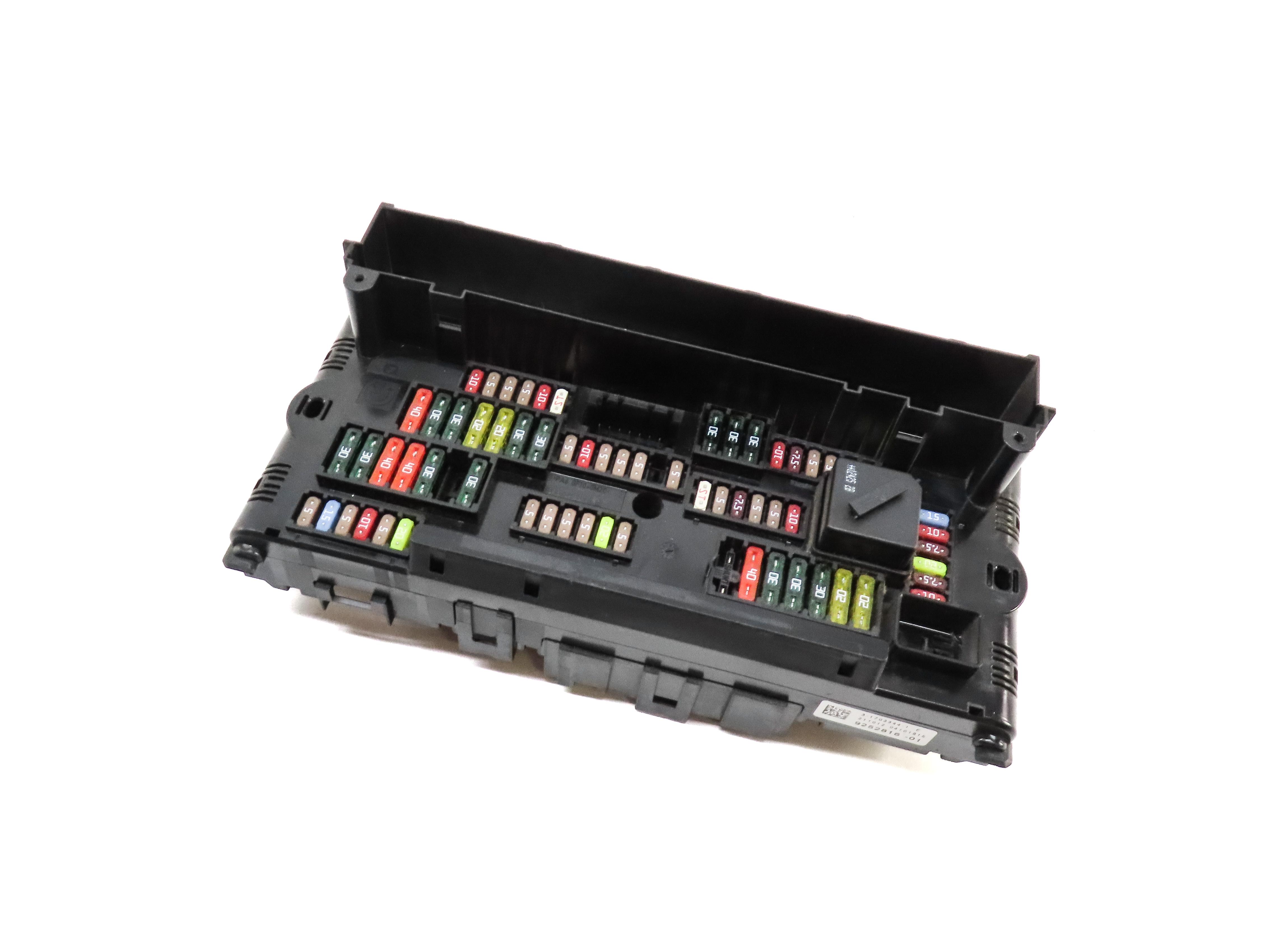 2013 BMW 750i (F01) FRONT POWER DISTRIBUTION RELAY FUSE BOX 61149252816 — exact item pictured