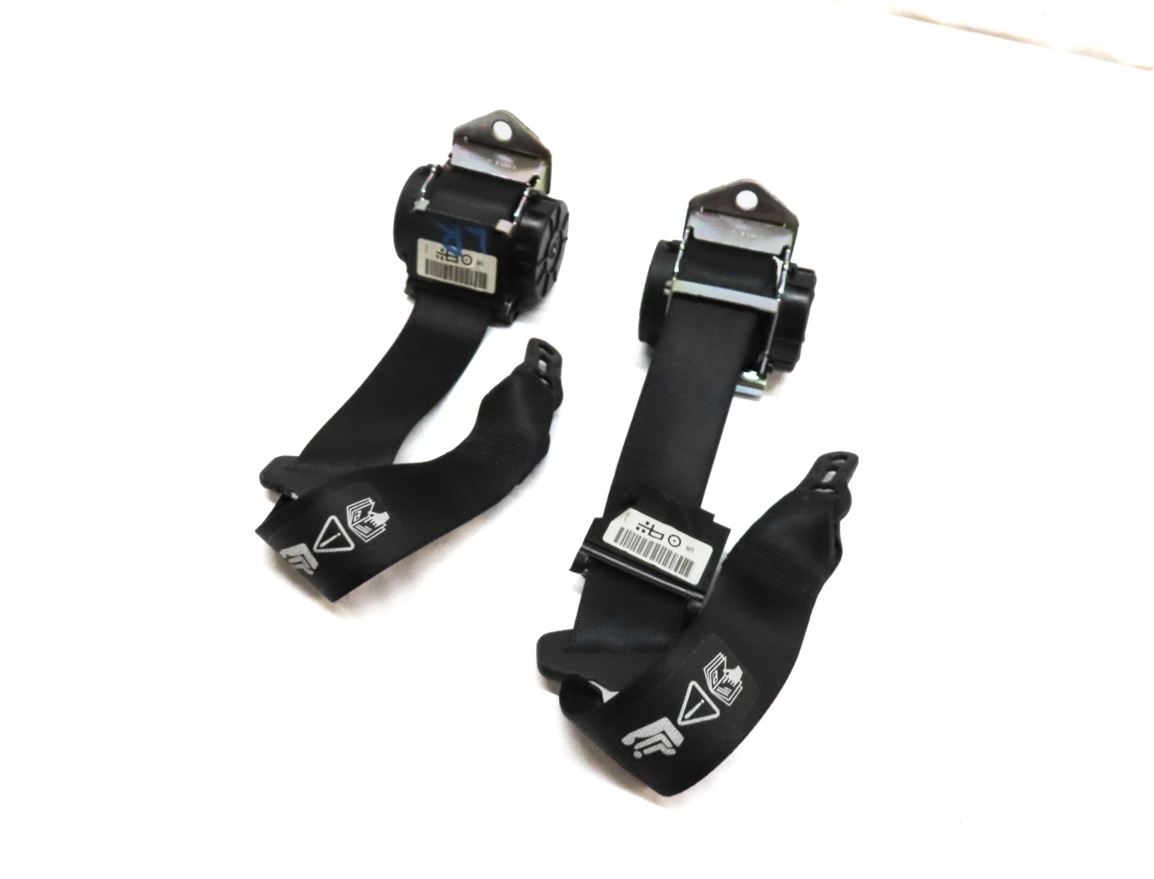 2014 BMW X1 (E84) REAR 2ND ROW LEFT & RIGHT SEATBELT RETRACTOR SET 2 (BLACK) — exact item pictured