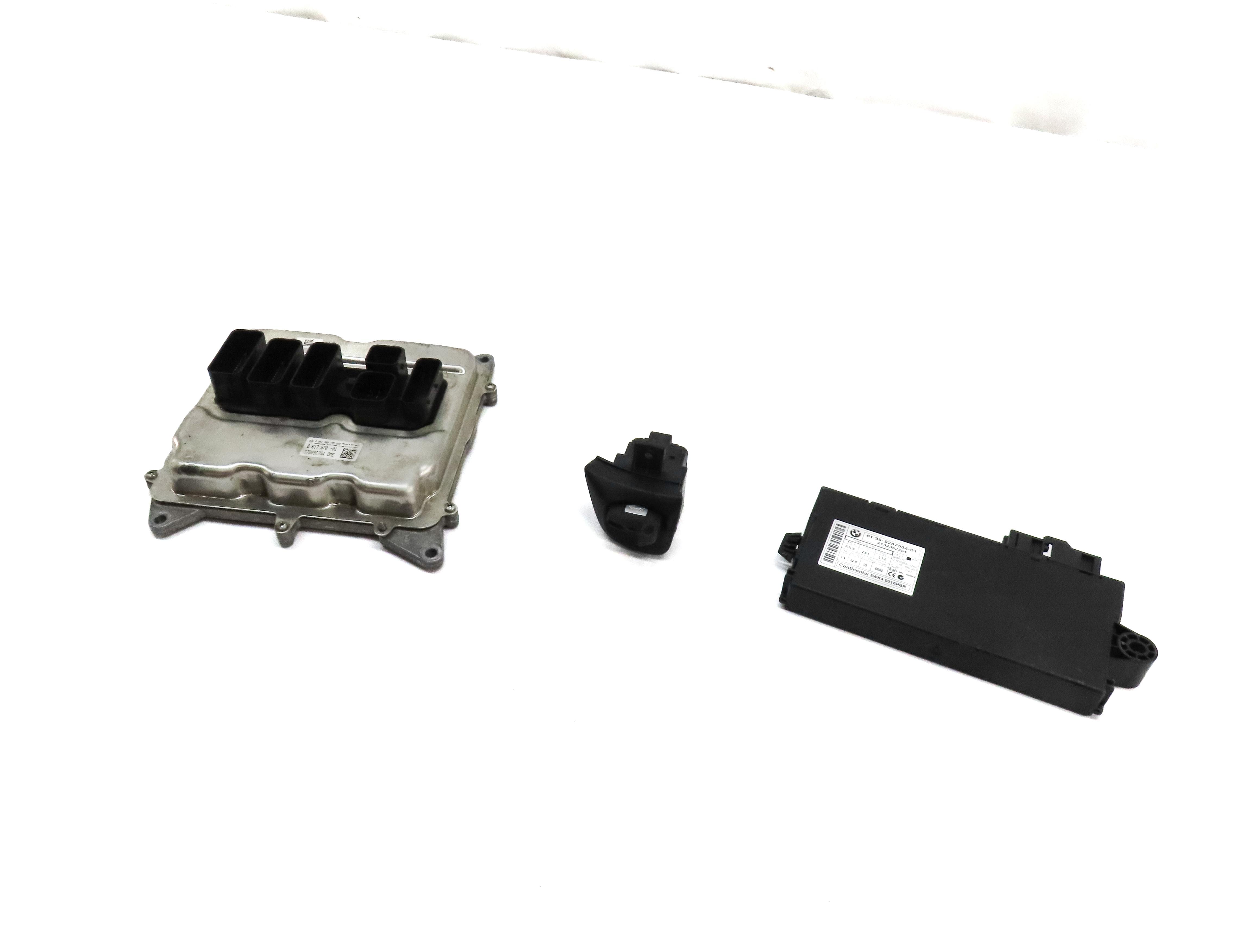 2014 BMW X1 (E84) 2.0L N20 TURBO IMMOBILIZER CAS3 ENGINE MODULE & KEY SET — exact item pictured