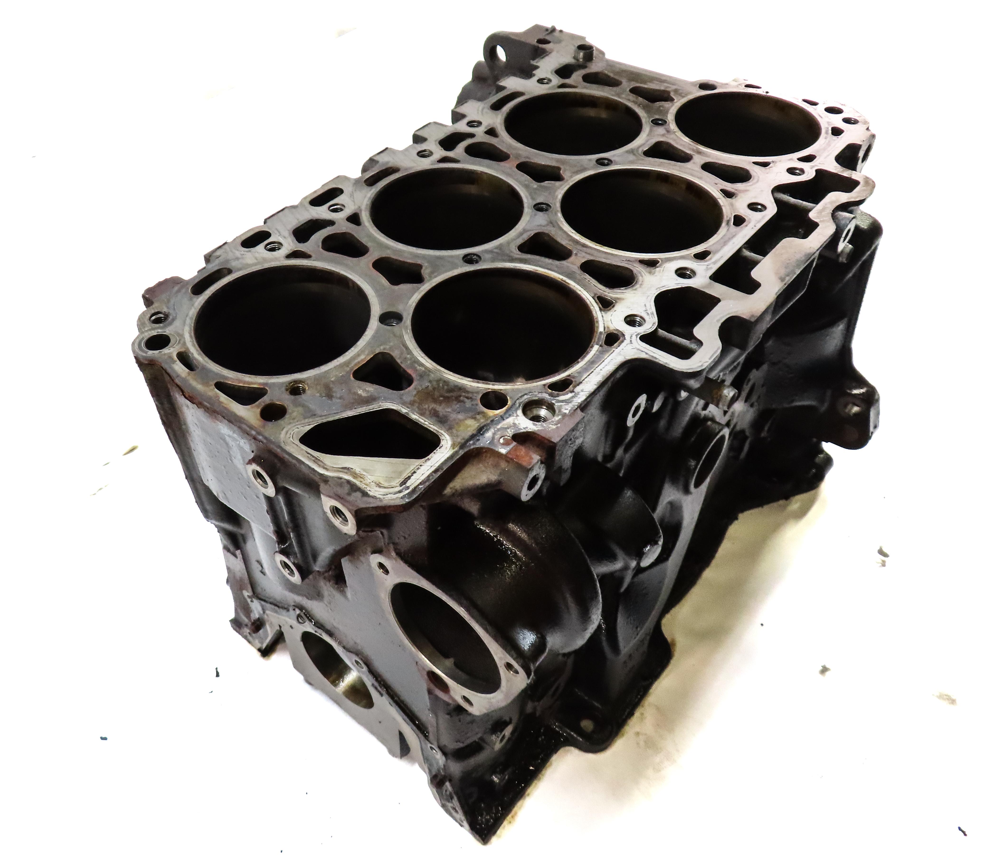 2011-2012 PORSCHE CAYENNE (958) 3.6L M55.02 VR6 ENGINE CYLINDER BLOCK (BARE) — exact item pictured