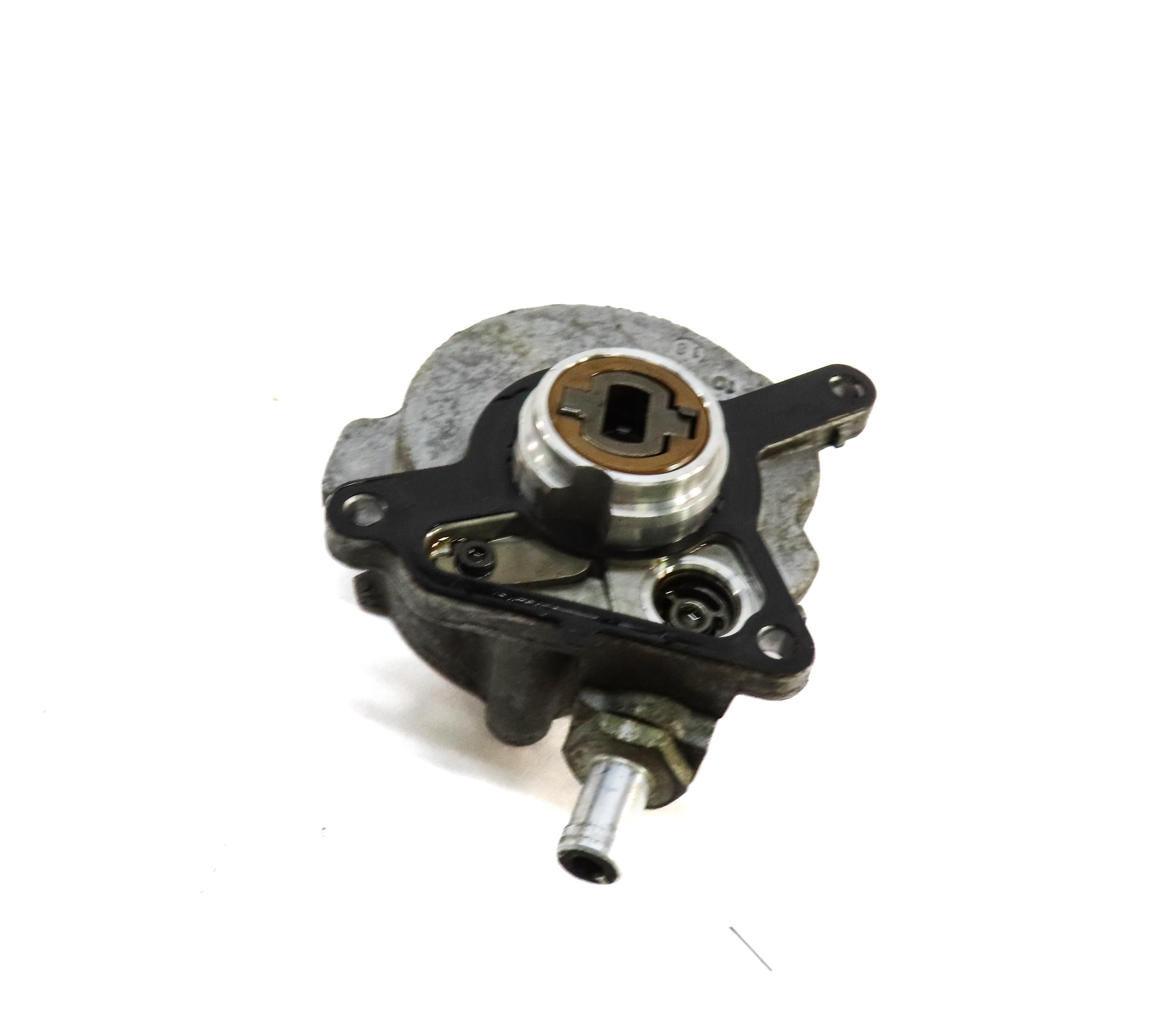 2011 PORSCHE CAYENNE (958) 3.6L VR6 ENGINE BRAKE VACUUM PUMP — exact item pictured