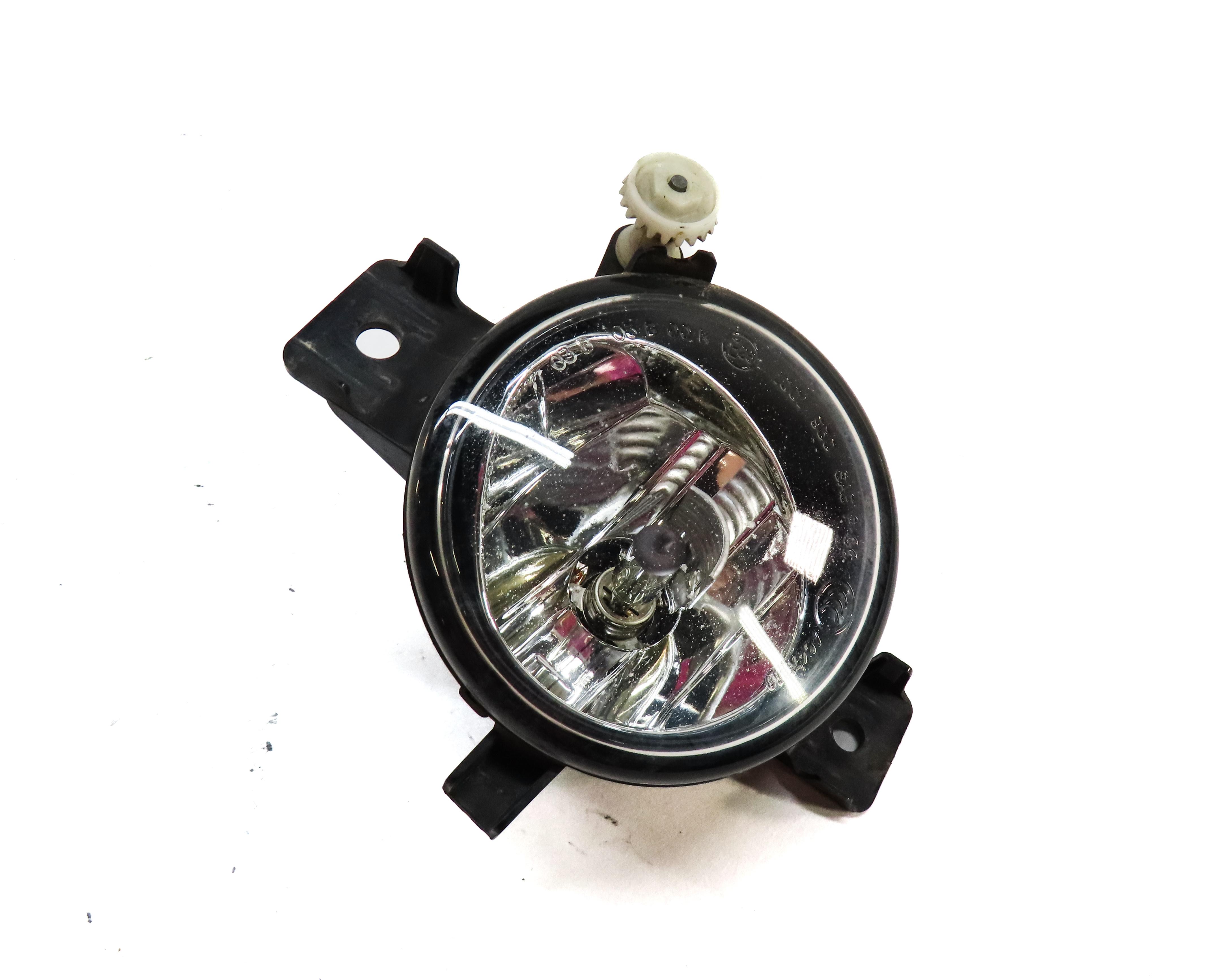 11-13 BMW X5 (E70) LOWER BUMPER RIGHT FRONT PASSENGER FOGLIGHT FOG LIGHT LAMP — exact item pictured