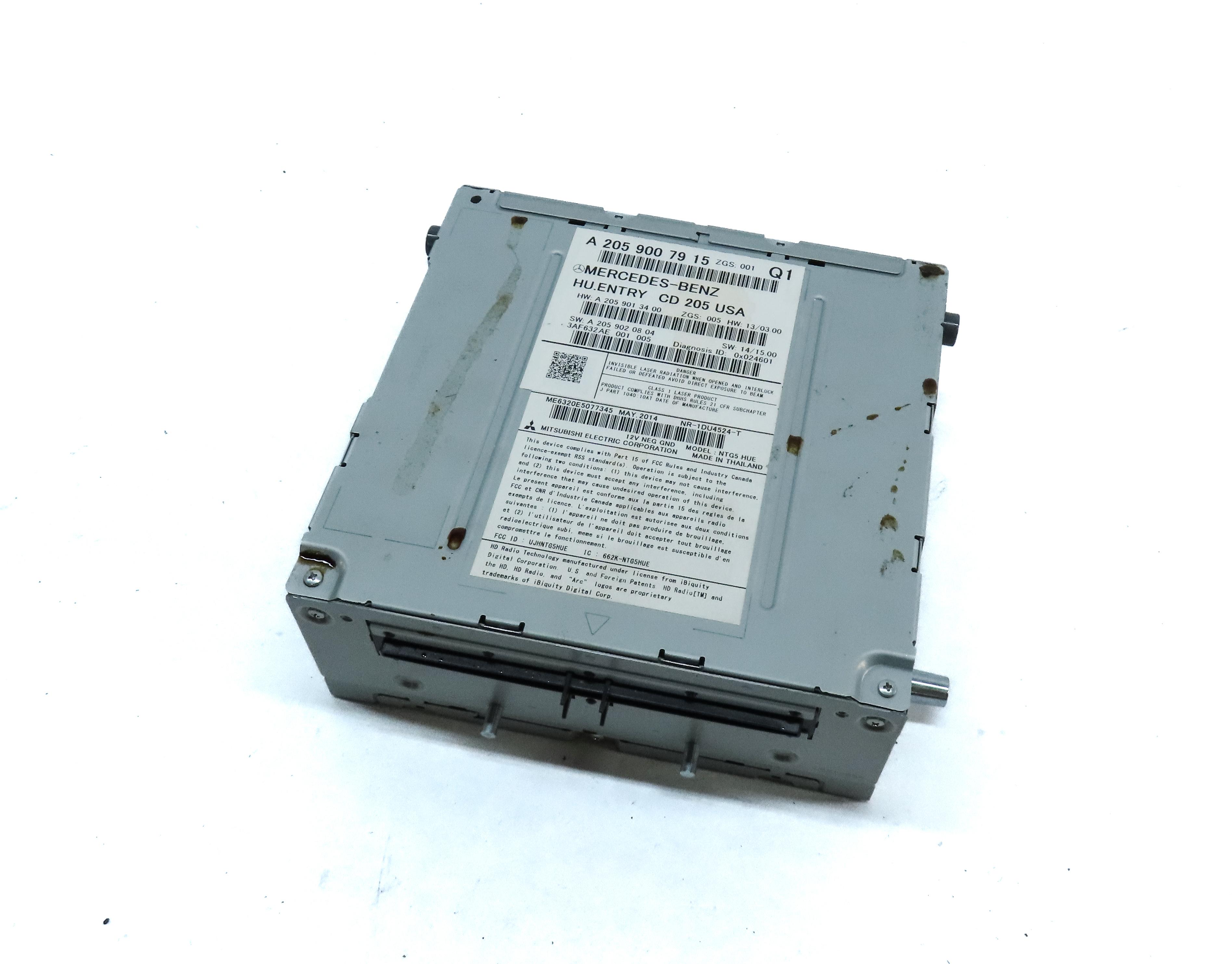 2015 MERCEDES C300 (W205) AM/FM CD PLAYER RADIO STEREO RECEIVER HEAD UNIT — exact item pictured