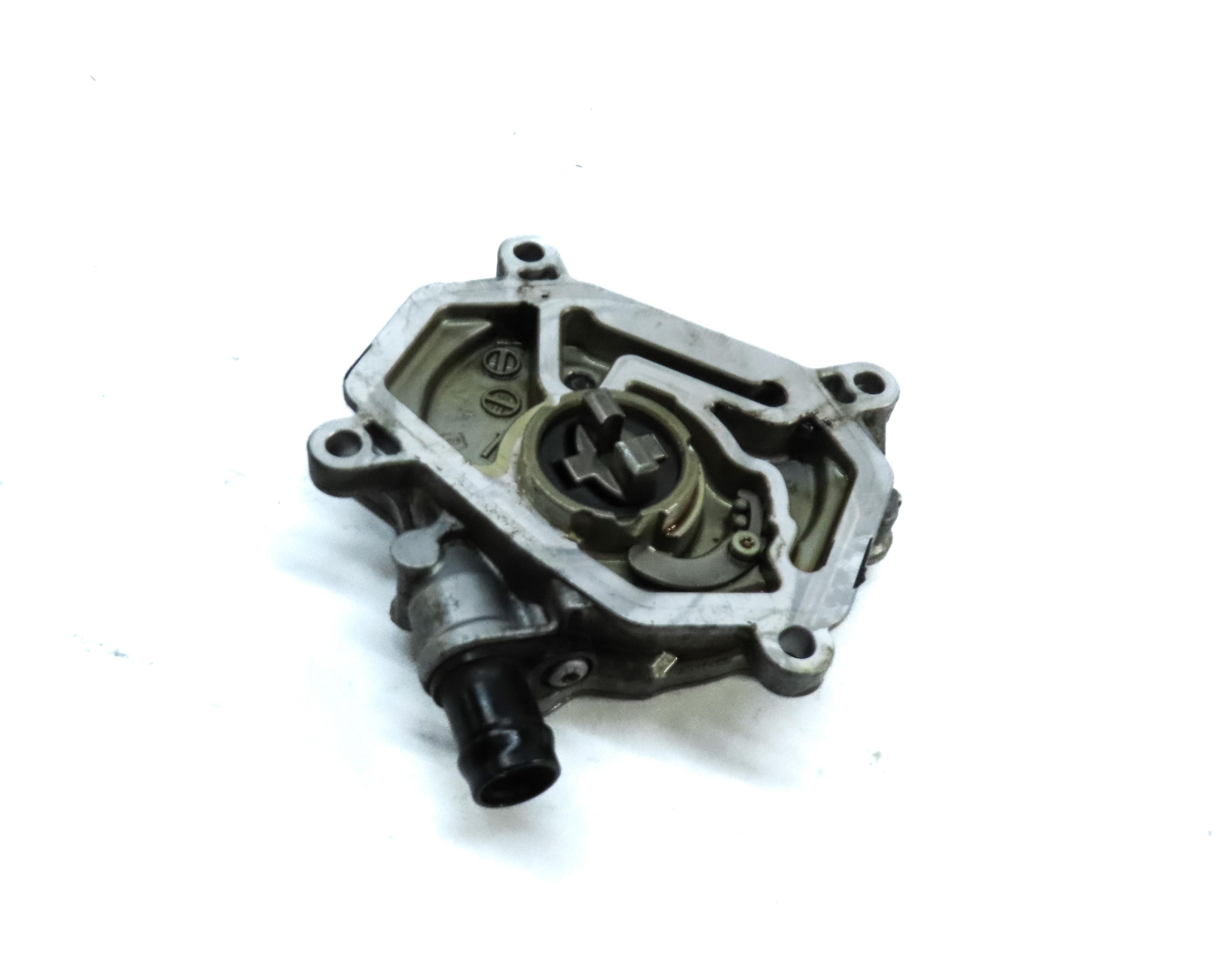 13-21 MERCEDES B C CLA GLA GLC SLC SLK (C117 W205 W253 W246 X156) VACUUM PUMP — exact item pictured