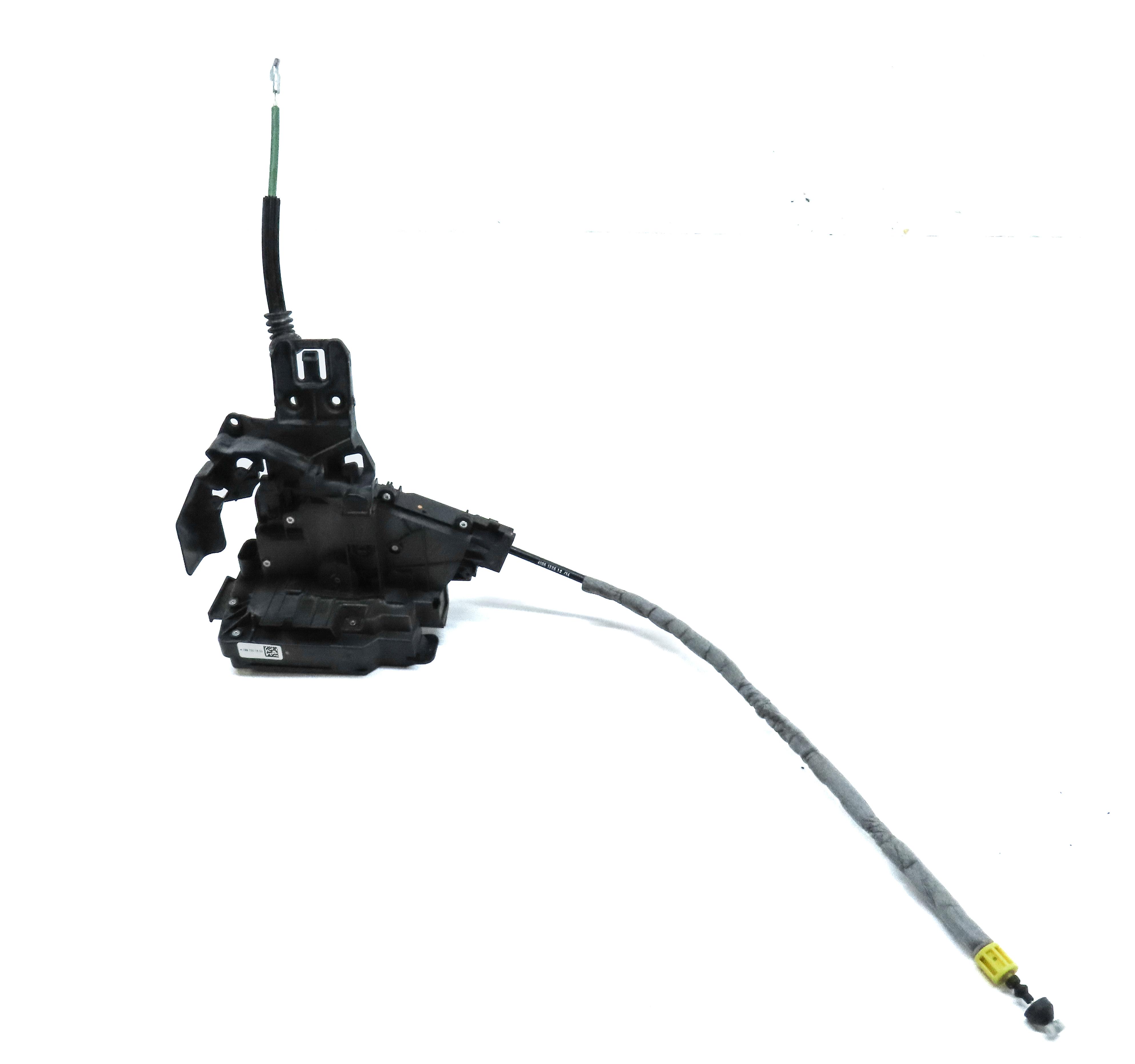15-22 MERCEDES C E GLC GLE S (W205 W213 W167 W222 X253) RIGHT FRONT DOOR LATCH — exact item pictured