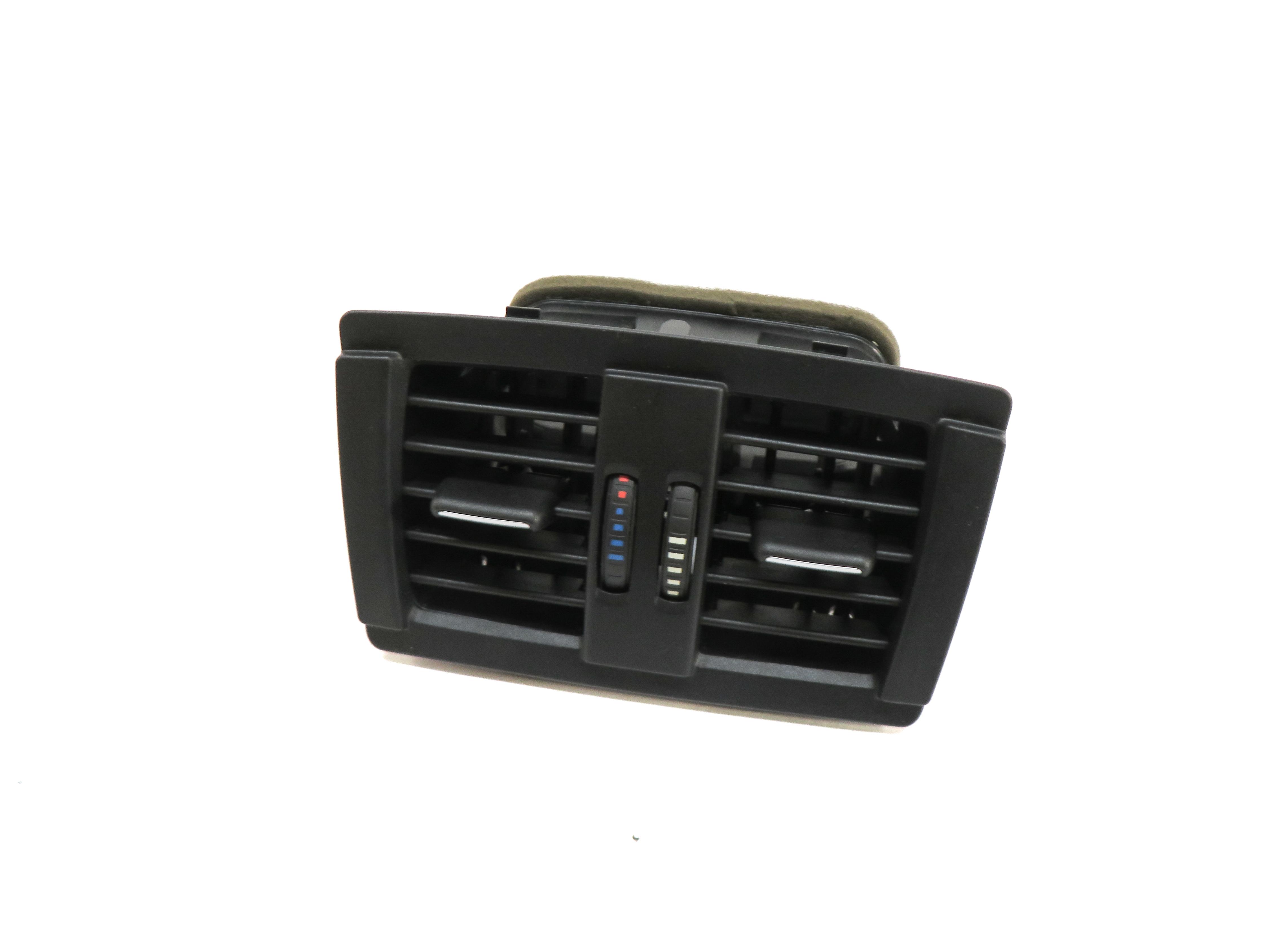 2015 BMW 320i (F30) REAR CENTER CONSOLE HEATER A/C AIR VENT — exact item pictured