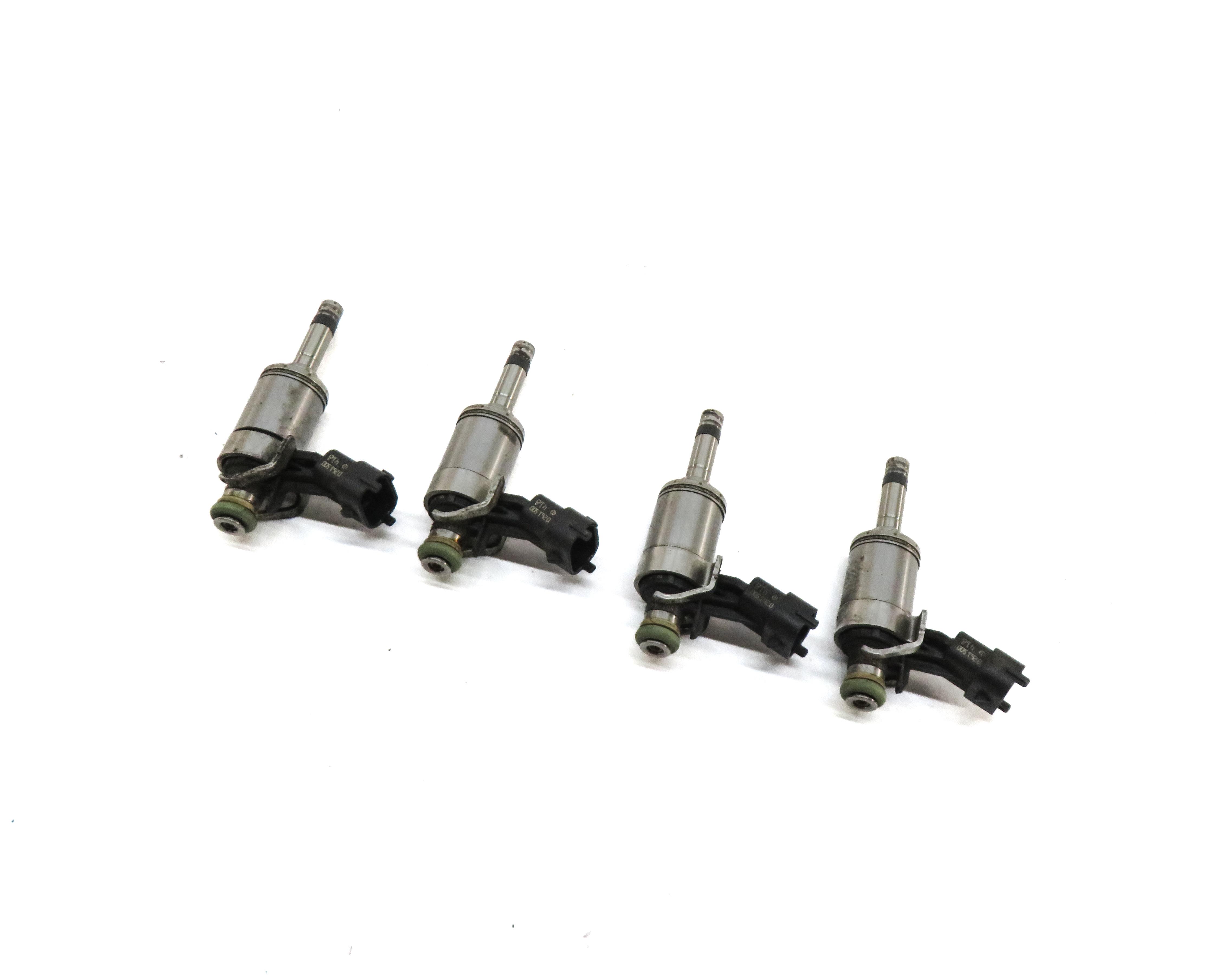 12-17 LR2 DISCOVERY SPORT RANGE ROVER EVOQUE (L538 L550) 2.0L FUEL INJECTOR SET — exact item pictured