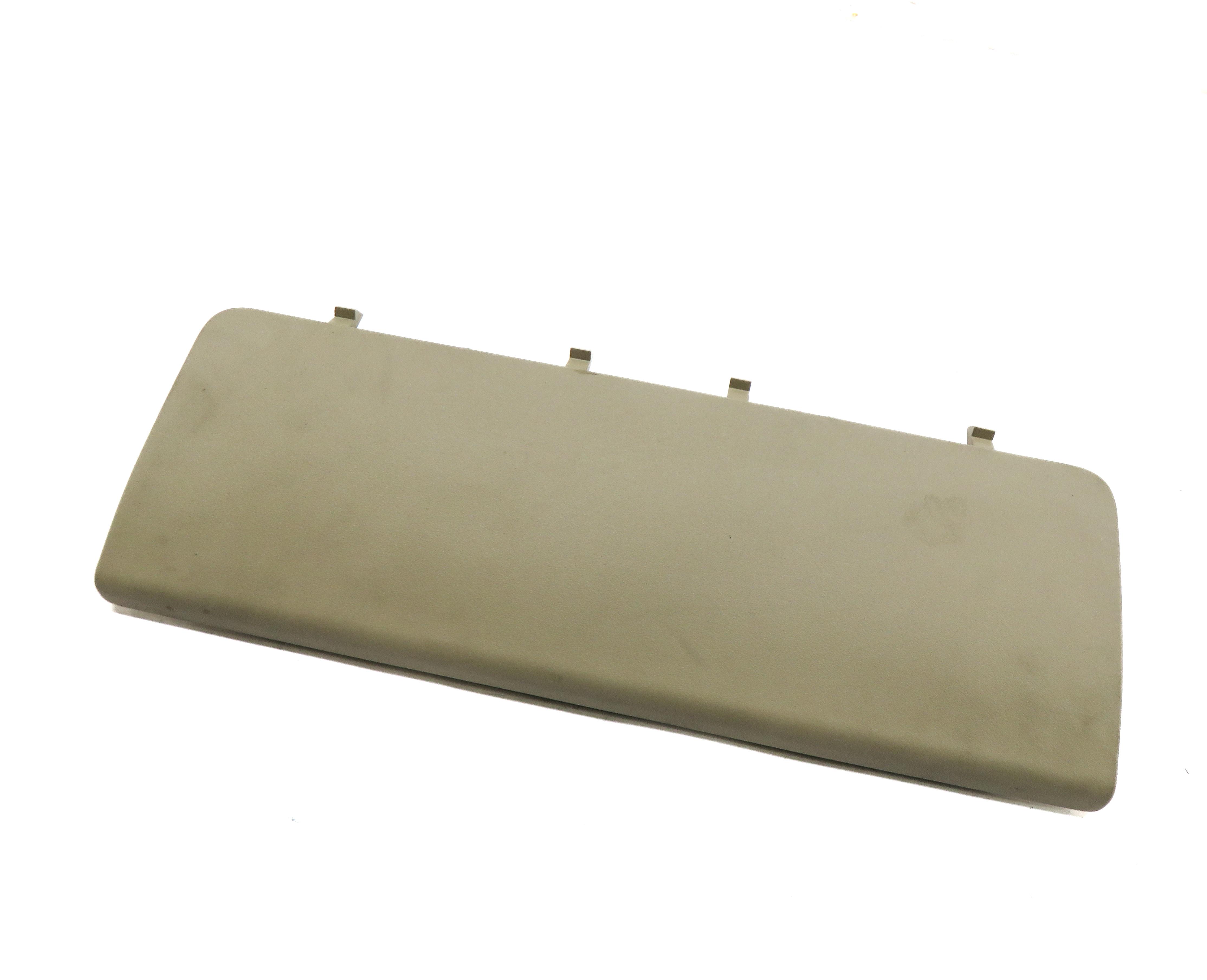 2015-2019 LAND ROVER DISCOVERY SPORT (L550) LEFT DRIVER KNEE AIRBAG (BEIGE) — exact item pictured