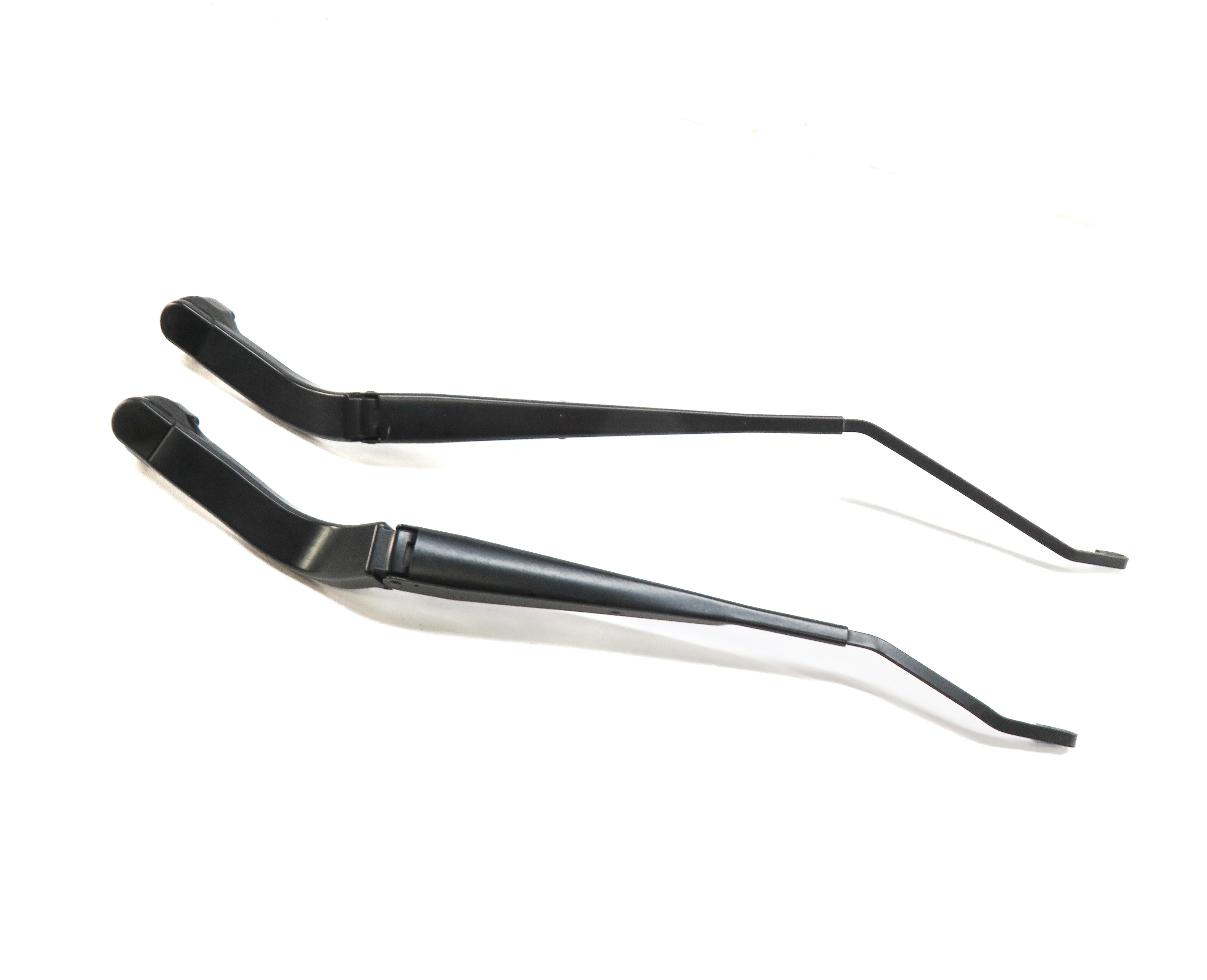 15-23 LAND ROVER DISCOVERY SPORT (L550) FRONT LEFT & RIGHT WINDSHIELD WIPER ARM — exact item pictured