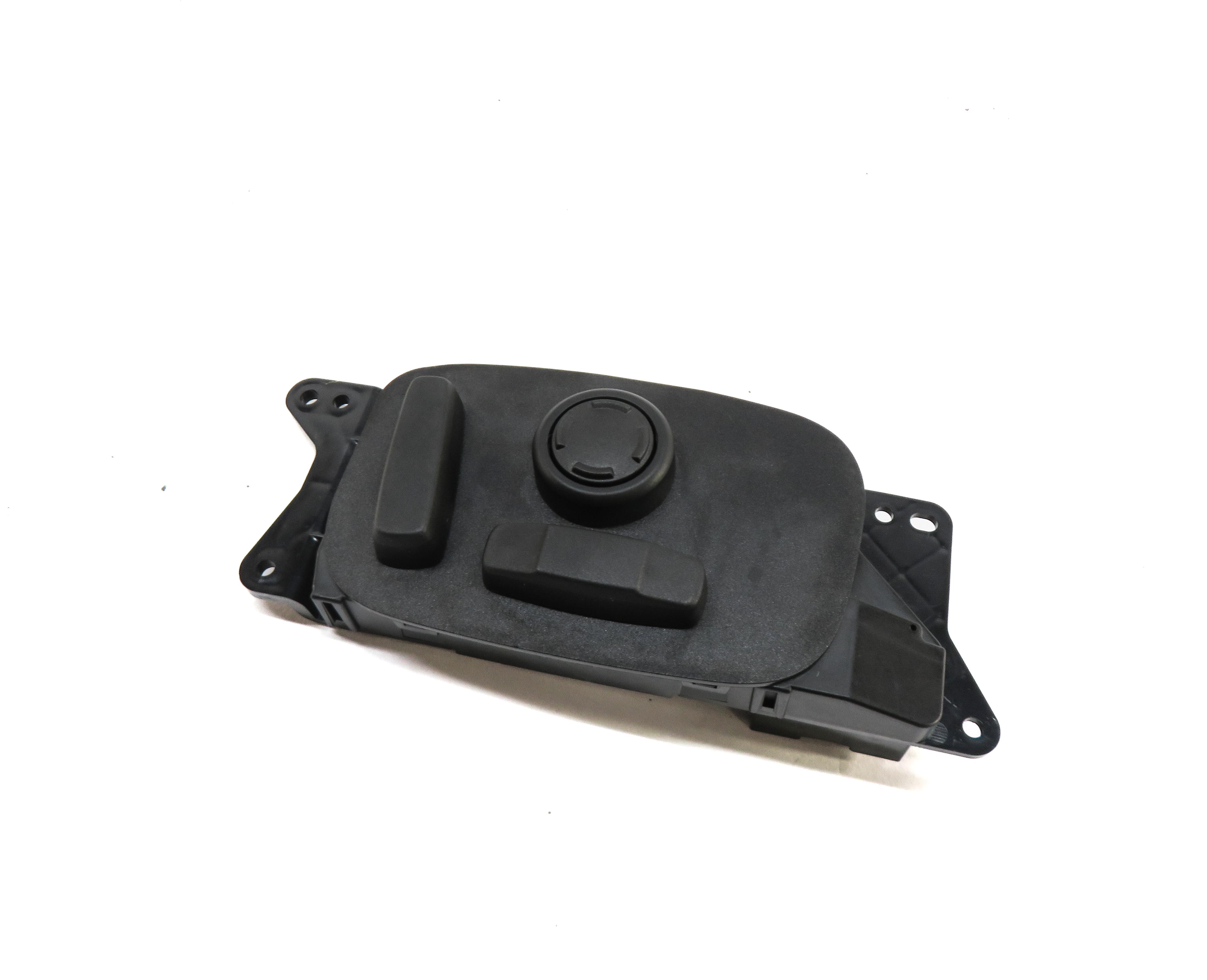 2017 DISCOVERY SPORT (L550) FRONT RIGHT PASSENGER SEAT ADJUST ADJUSTMENT SWITCH — exact item pictured