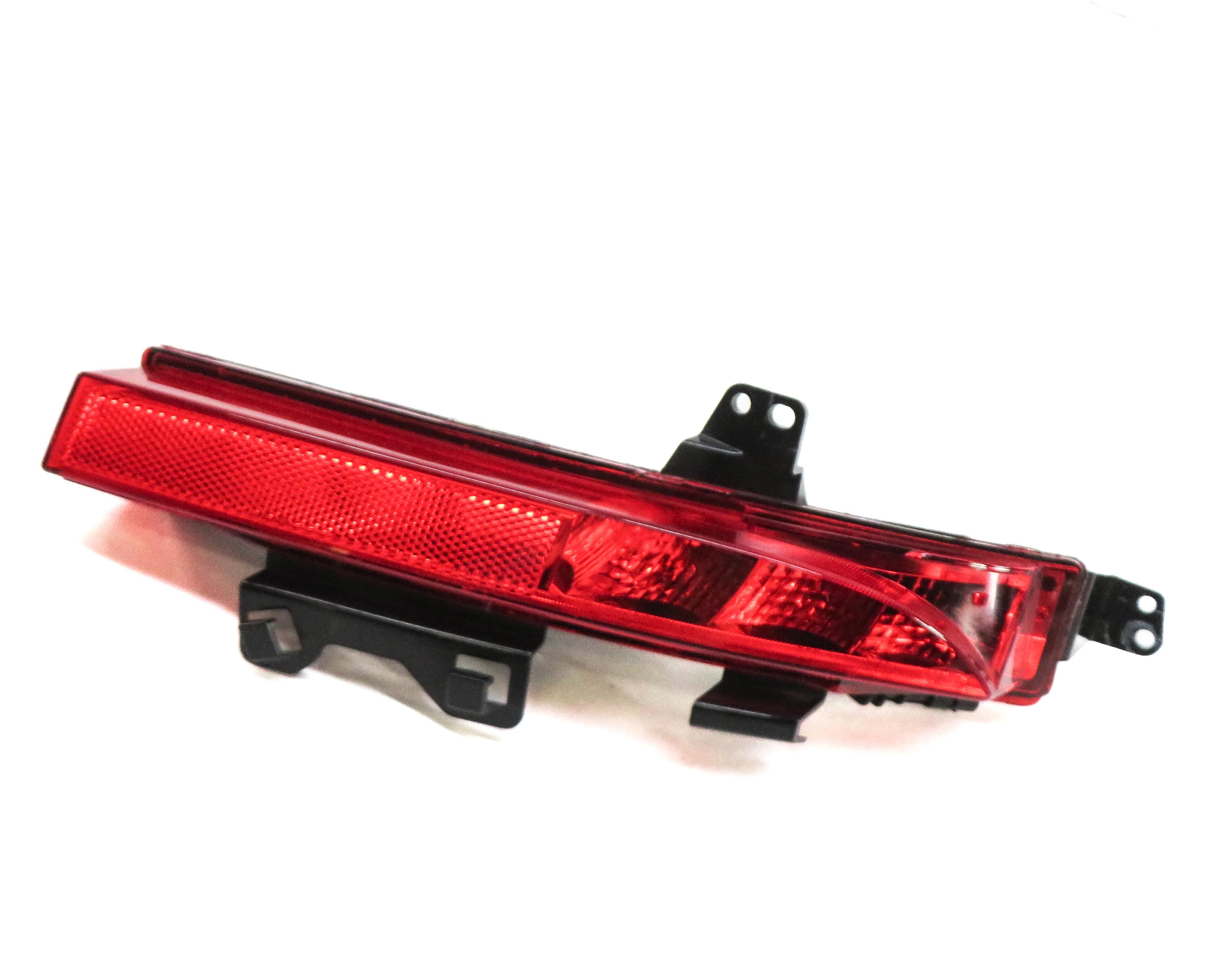 15-19 LAND ROVER DISCOVERY SPORT (L550) RIGHT REAR BUMPER TAILLIGHT LIGHT LAMP — exact item pictured