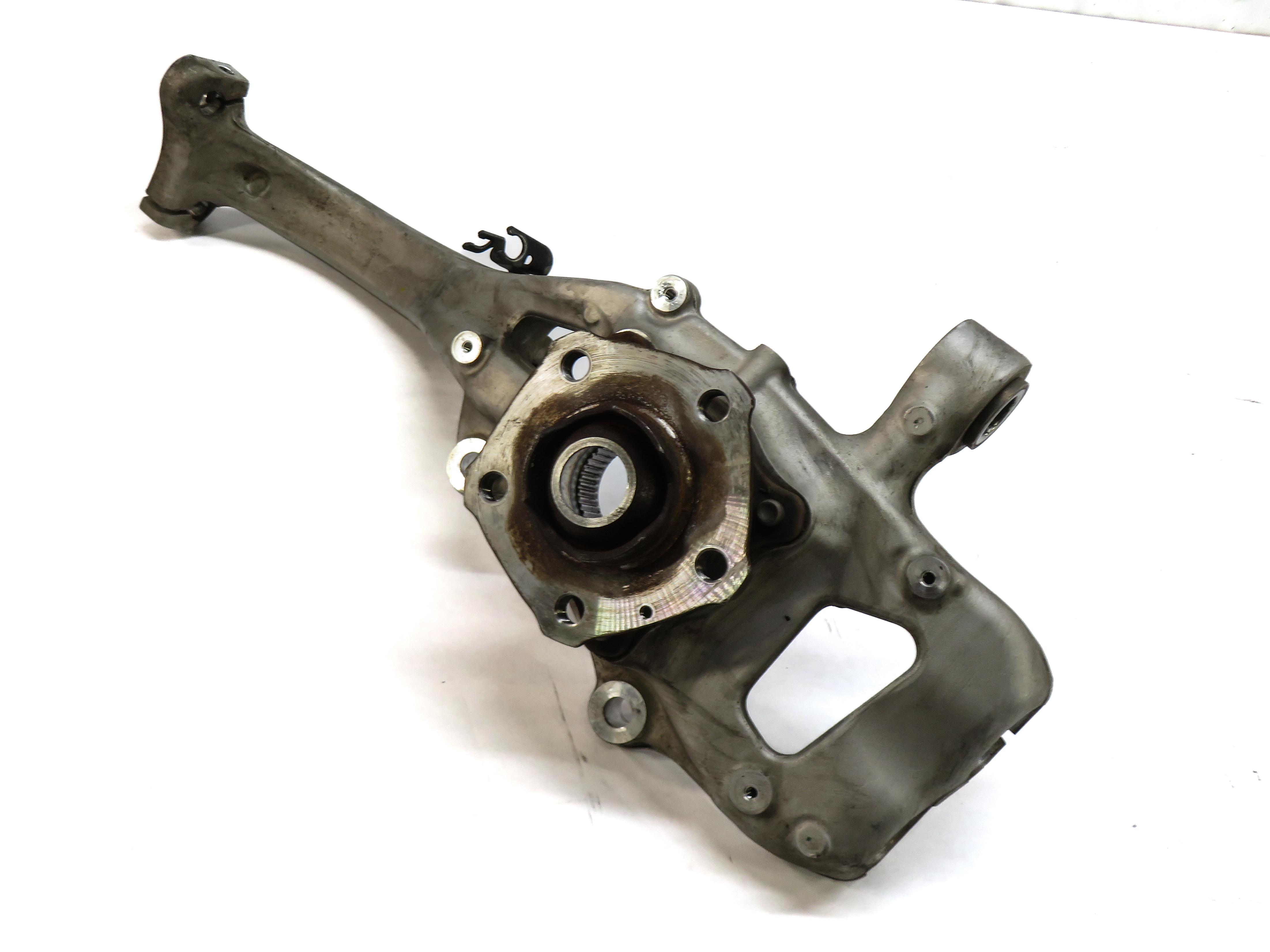 2017-2022 AUDI Q7 (4M) RIGHT FRONT PASSENGER SPINDLE KNUCKLE WHEEL HUB — exact item pictured