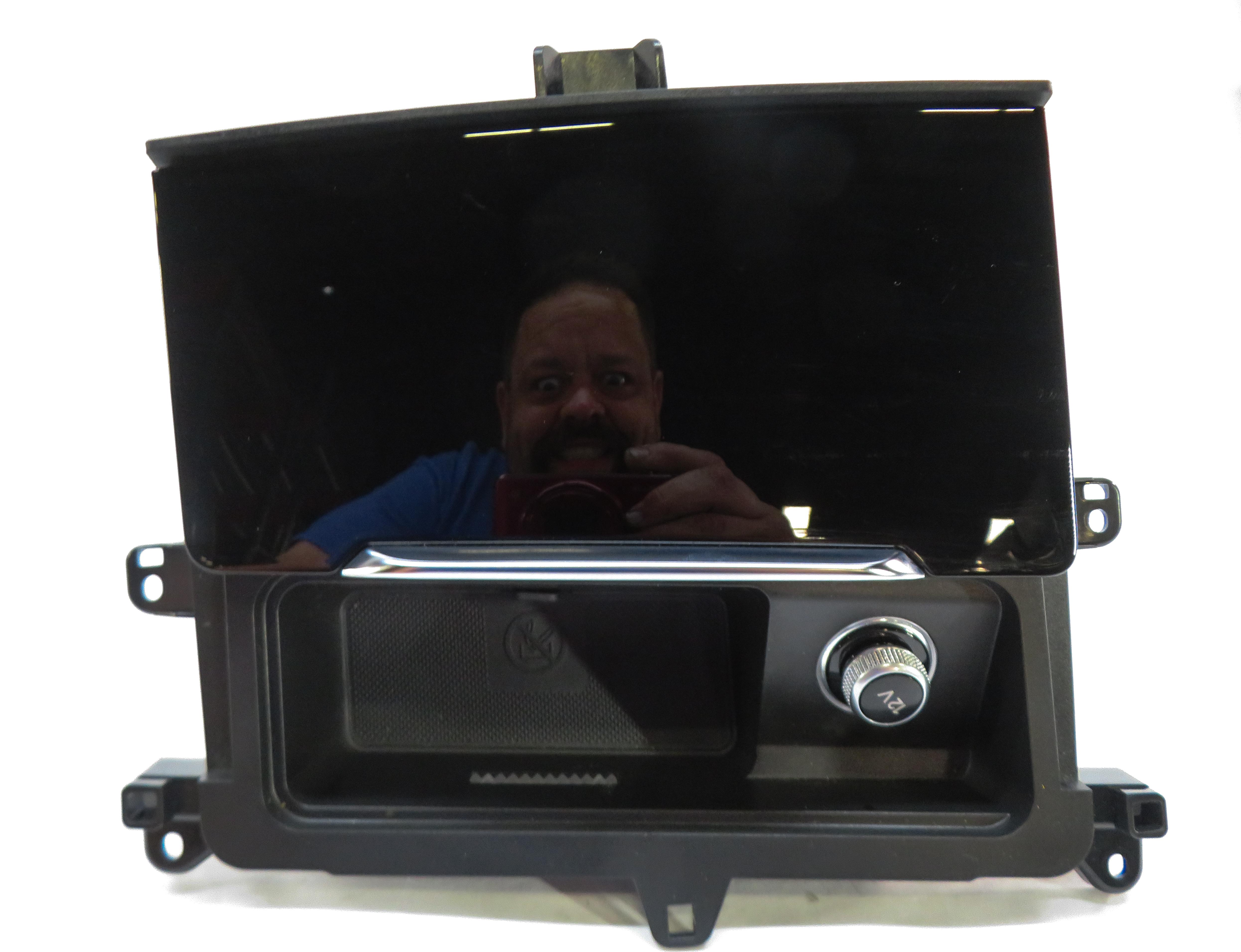 2019 AUDI Q7 (4M) FRONT CENTER CONSOLE ASHTRAY ASH TRAY CUBBY COMPARTMENT — exact item pictured