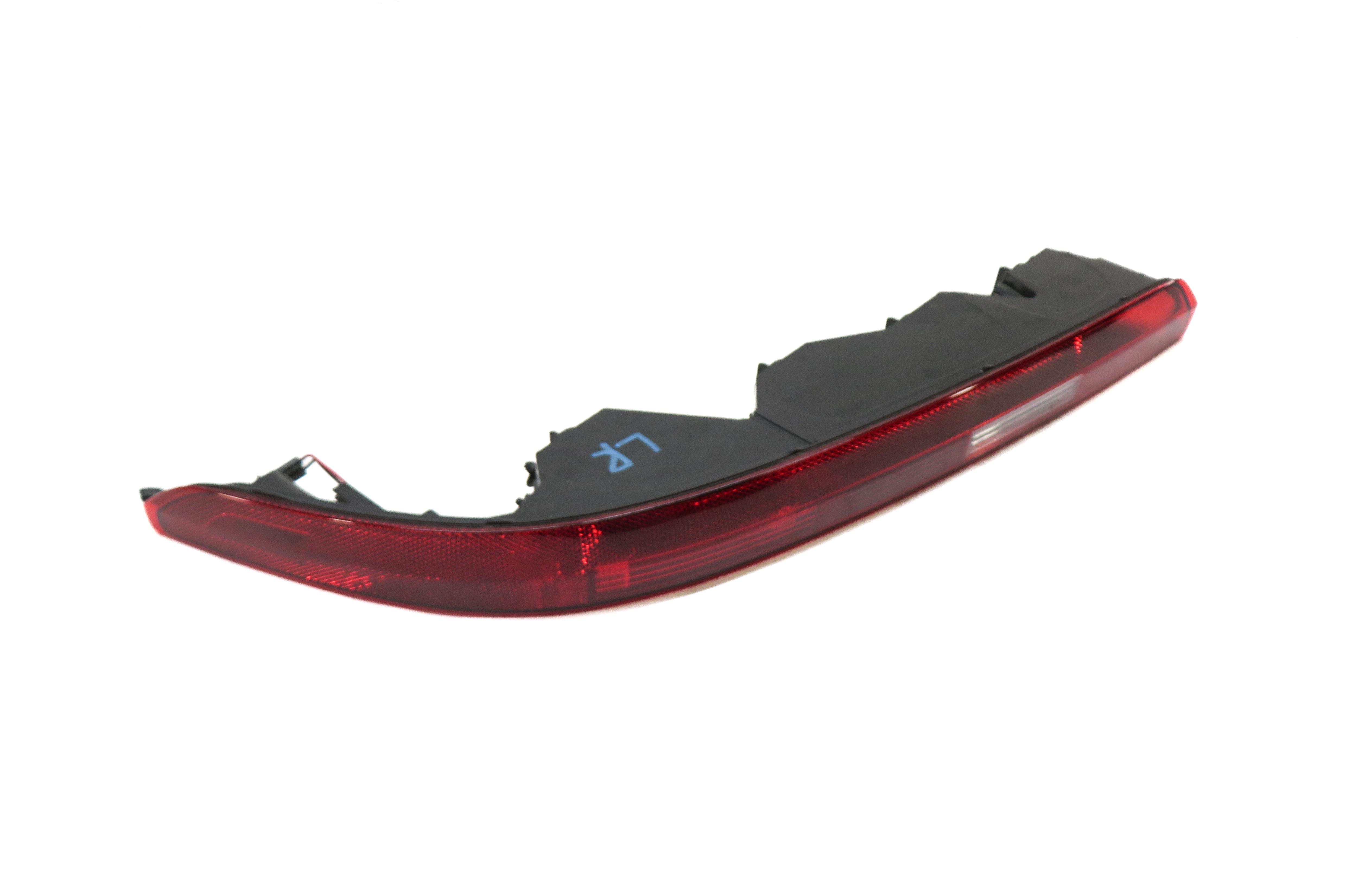 2017-2020 AUDI Q7 (4M) LEFT DRIVER REAR LOWER BUMPER TAILLIGHT LIGHT LAMP — exact item pictured