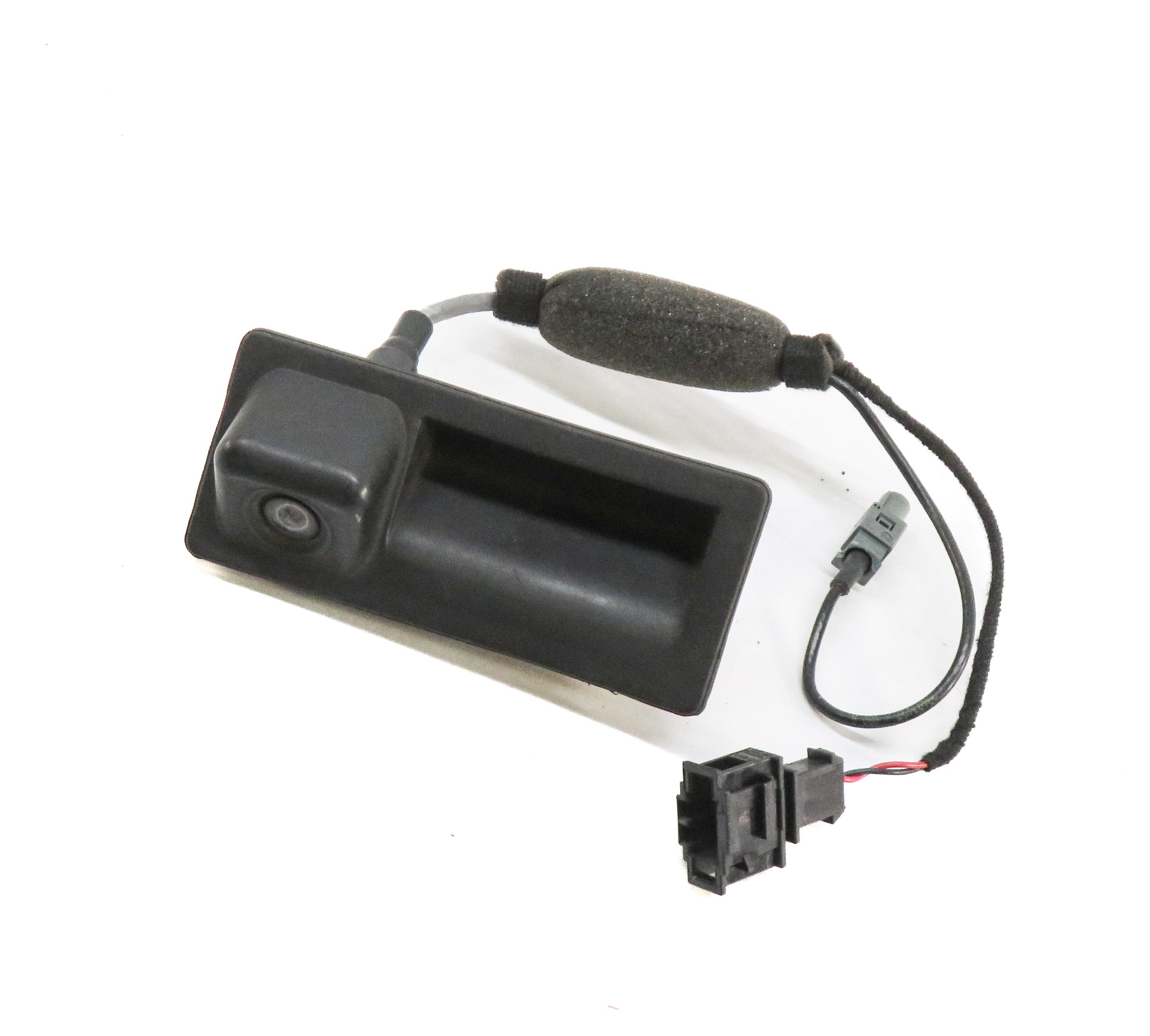 08-17 AUDI A3 S3 A4 S4 A5 S5 A7 Q5 (B8 8K 8T 8R 8V) REAR TRUNK HANDLE w/ CAMERA — exact item pictured
