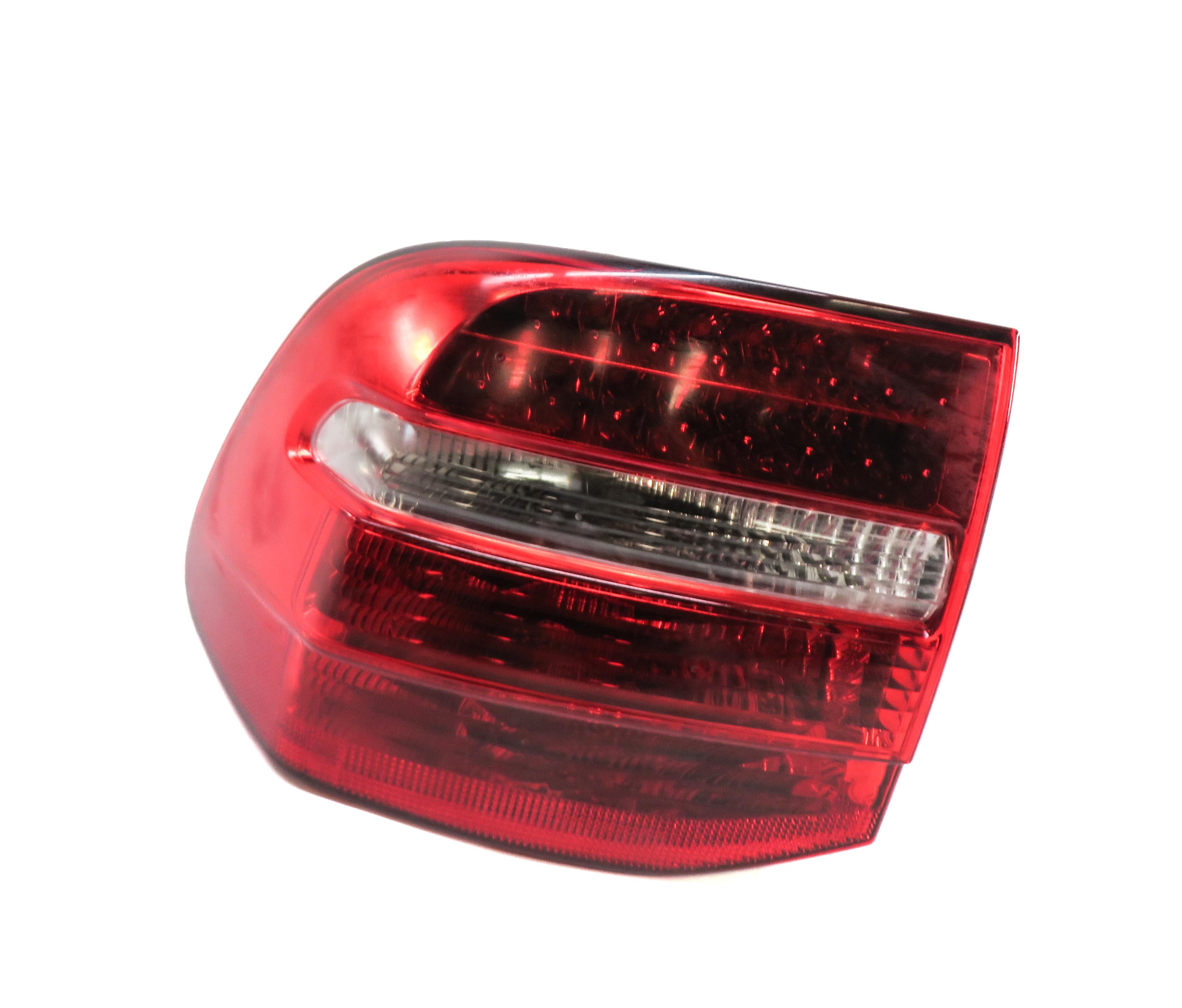 2008-2010 PORSCHE CAYENNE (957) LEFT DRIVER REAR TAILLIGHT BRAKE LIGHT LAMP — exact item pictured